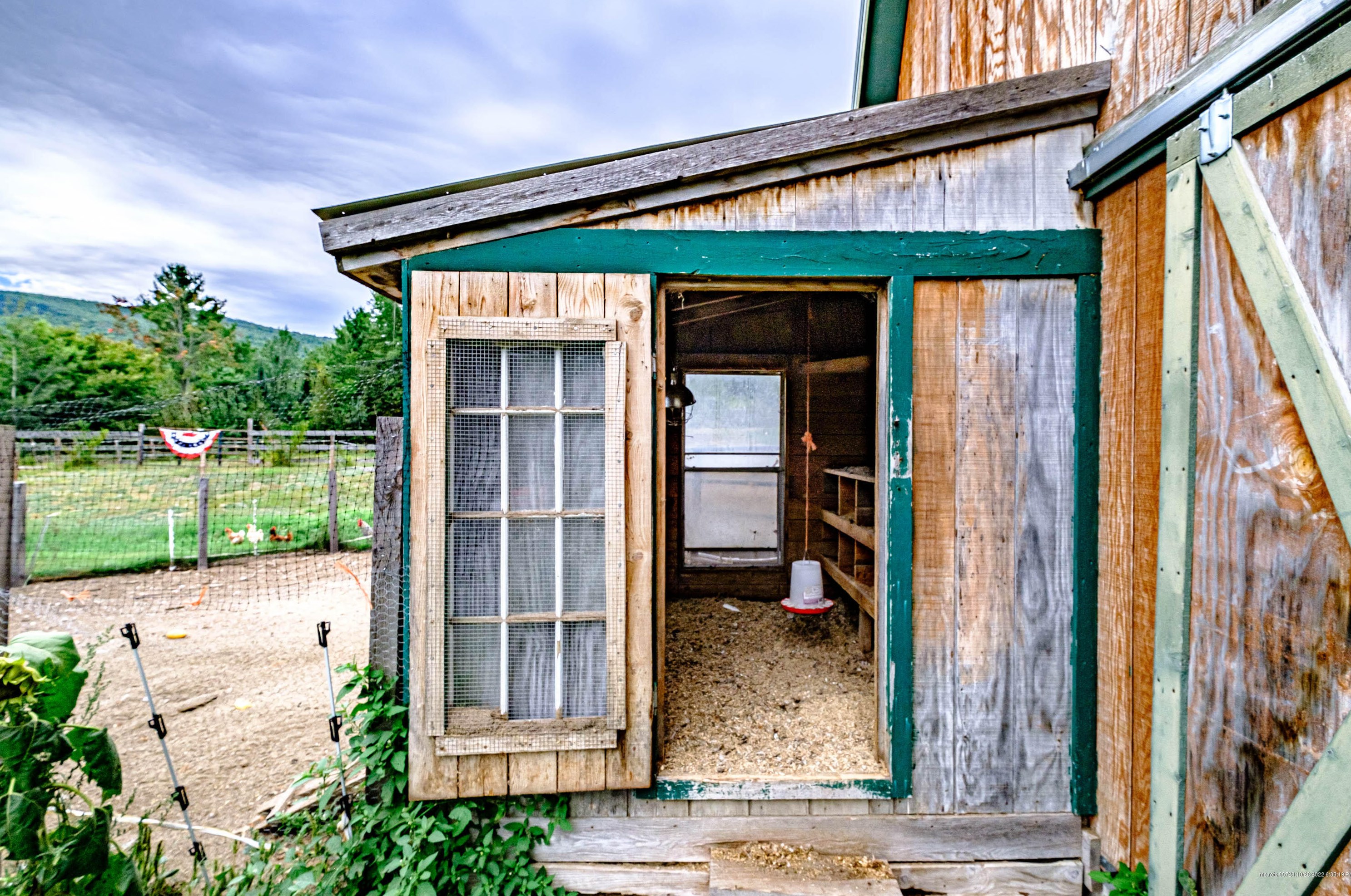 548 Main St, Andover ME  04216-6429 exterior