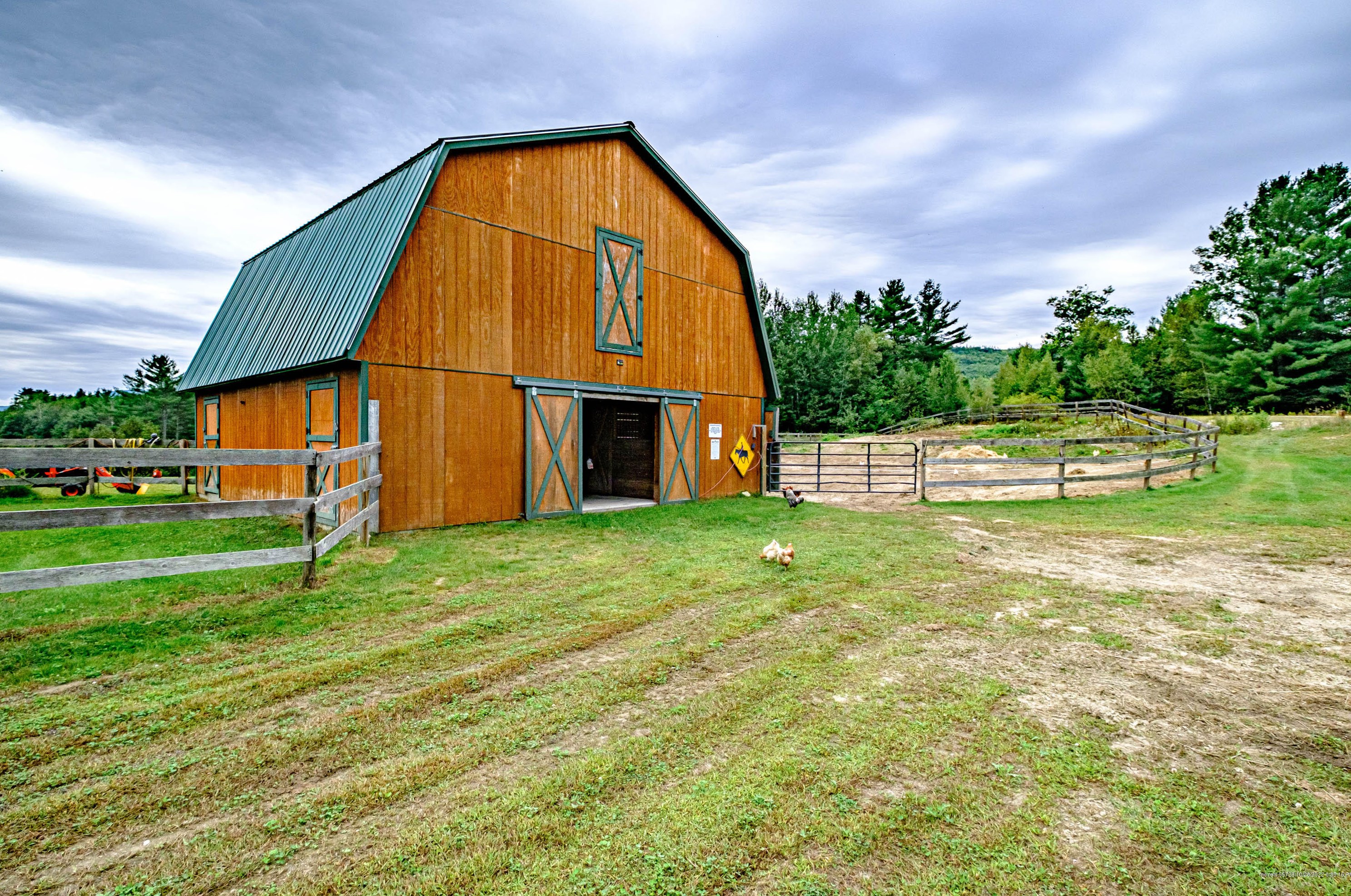 548 Main St, Andover ME  04216-6429 exterior