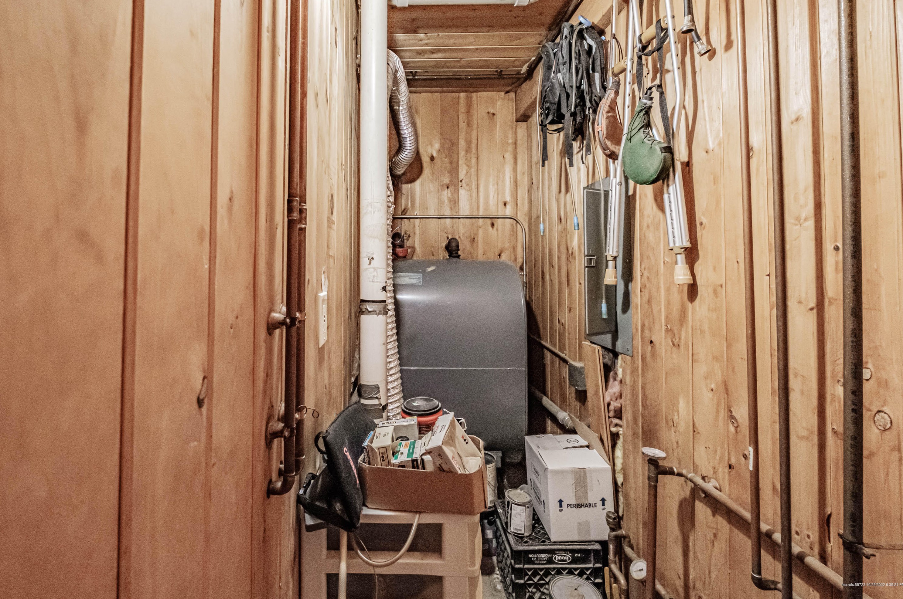 548 Main St, Andover ME  04216-6429 exterior