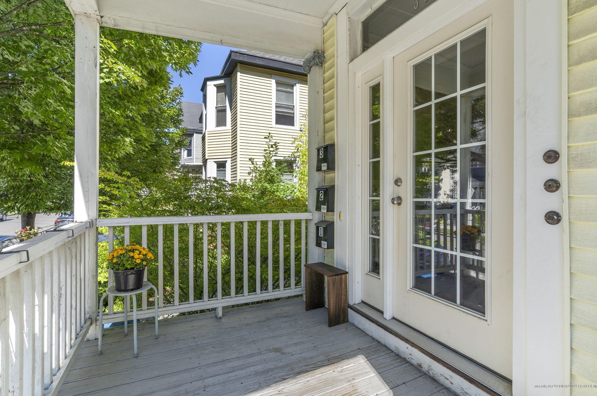 39 Roberts St, Portland ME 04102-2016 exterior