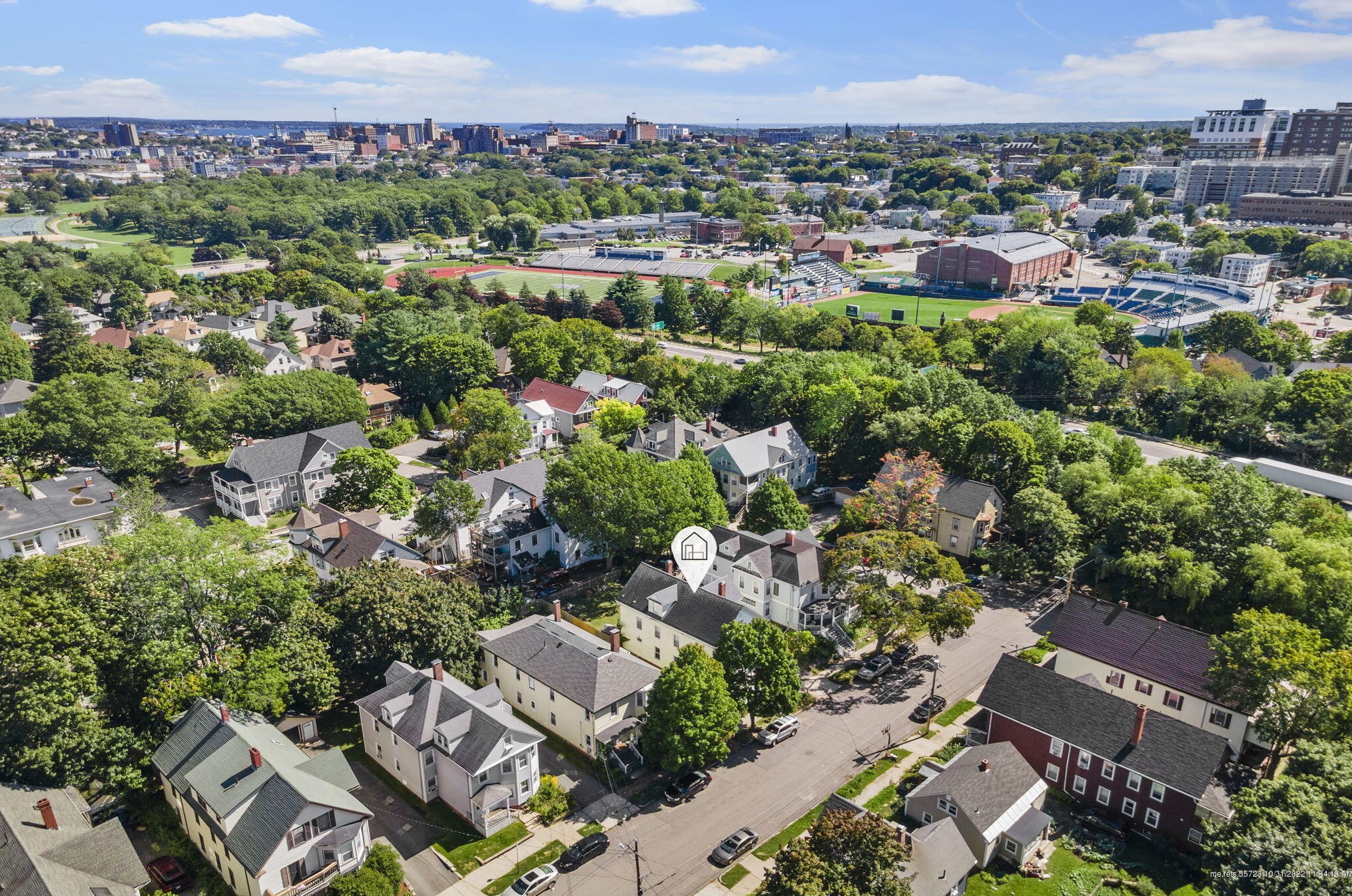 39 Roberts St, Portland ME 04102-2016 exterior