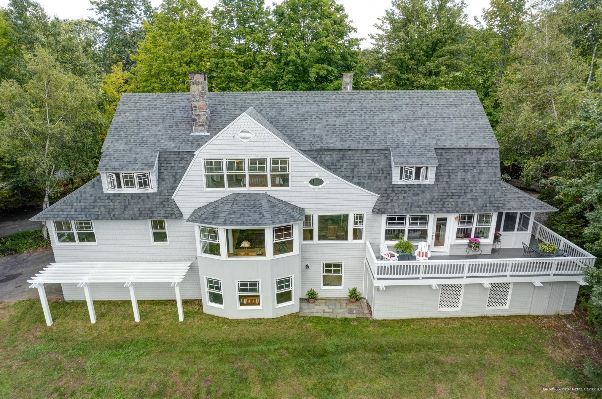 1 Overlook Dr, Gorham ME  04038-2556 exterior