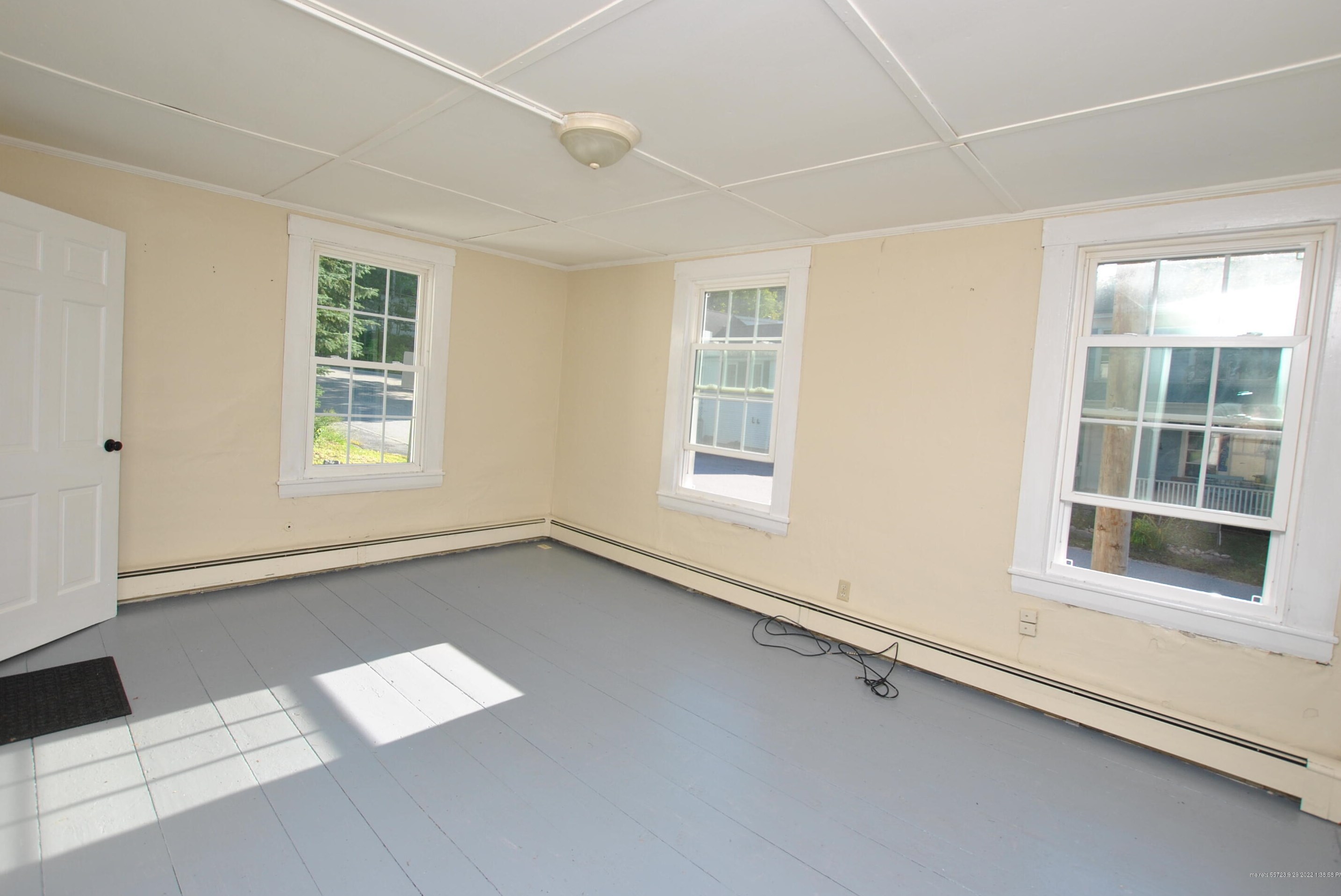 36 School St, Limerick ME 04048-3900 exterior