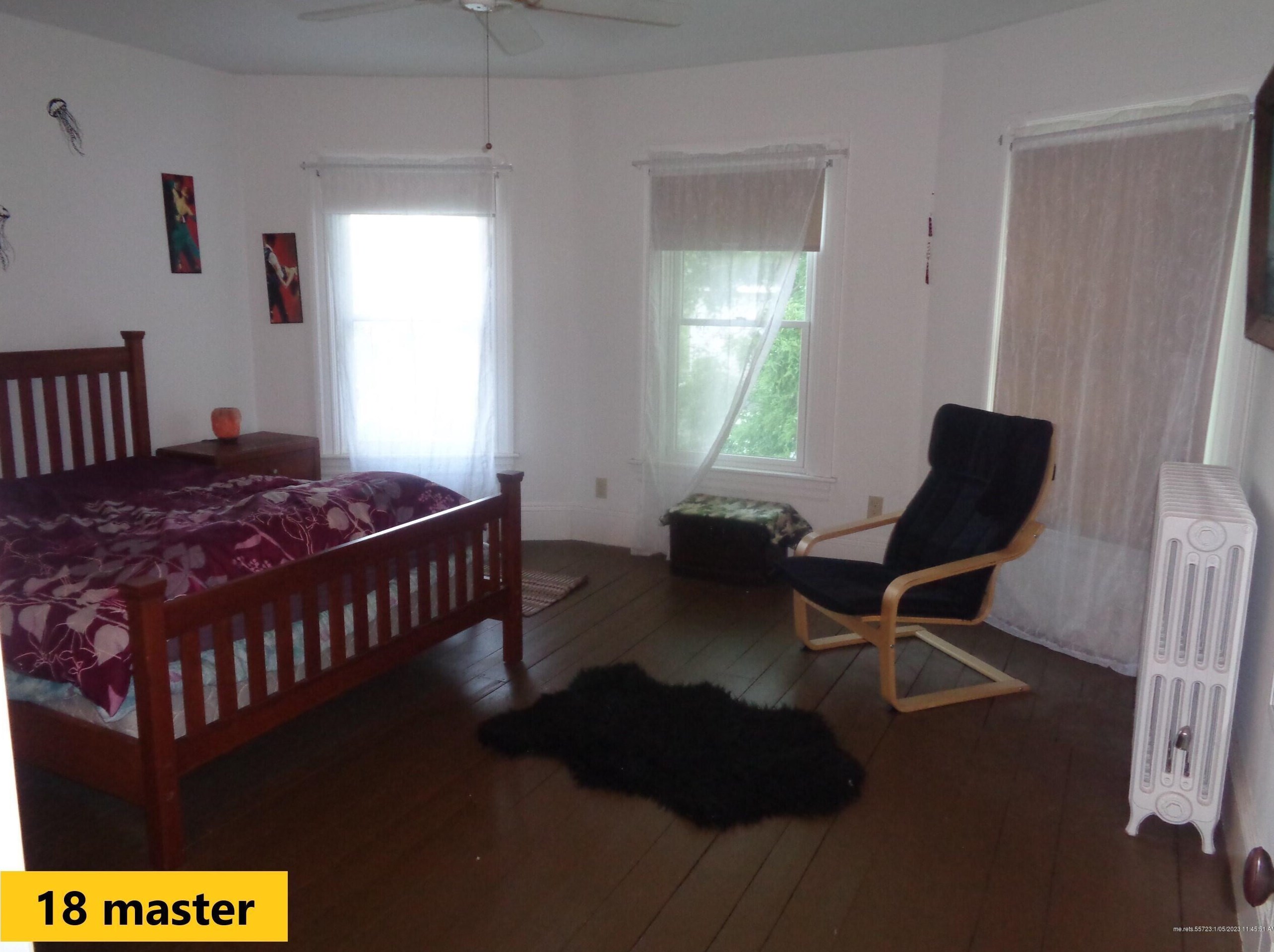 47 Railroad St, Clinton ME  04927-3208 exterior