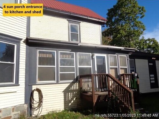 47 Railroad St, Clinton ME  04927-3208 exterior