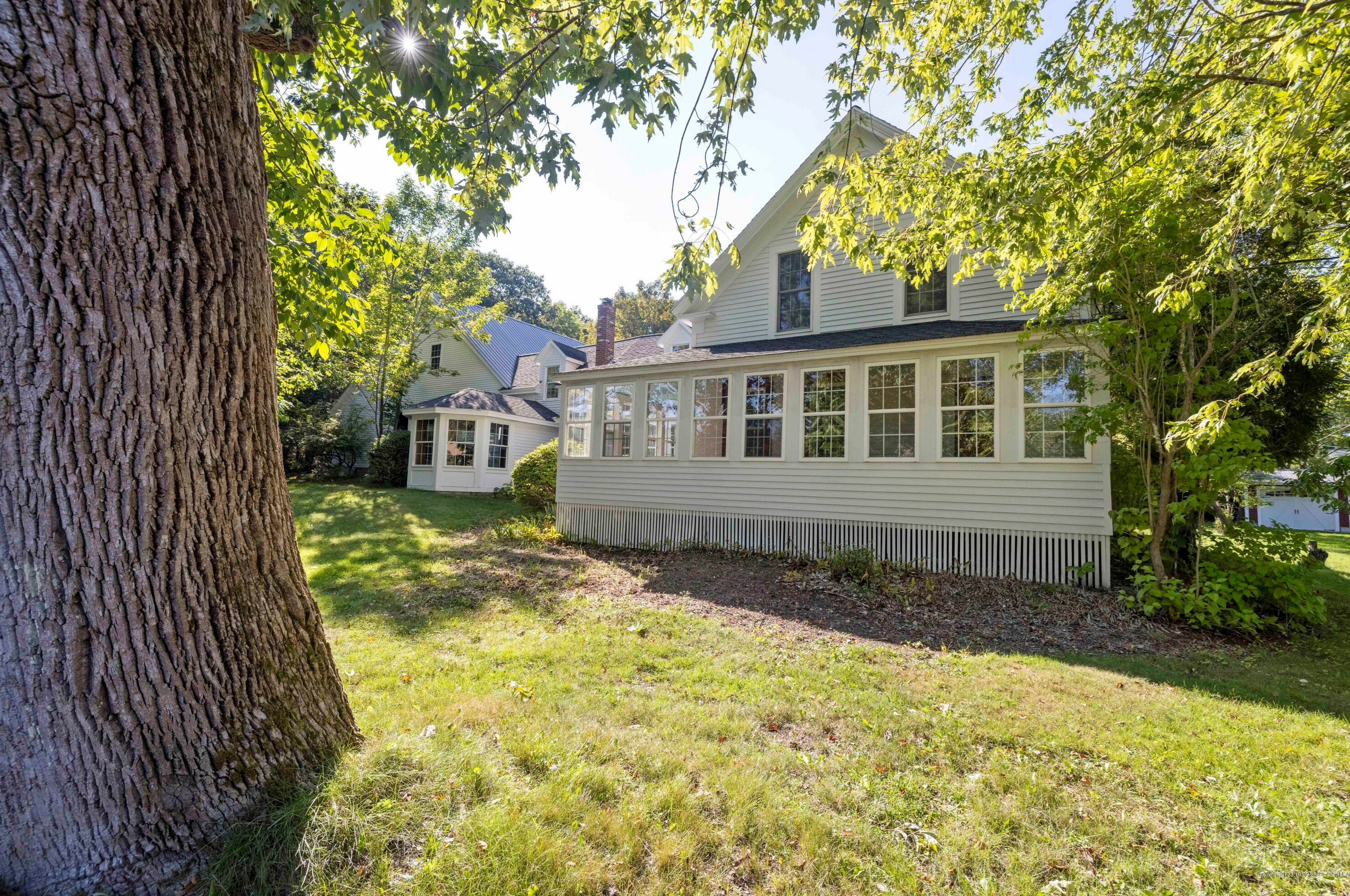 8 Clover Leaf Farm Rd, Kennebunkport, ME 04046