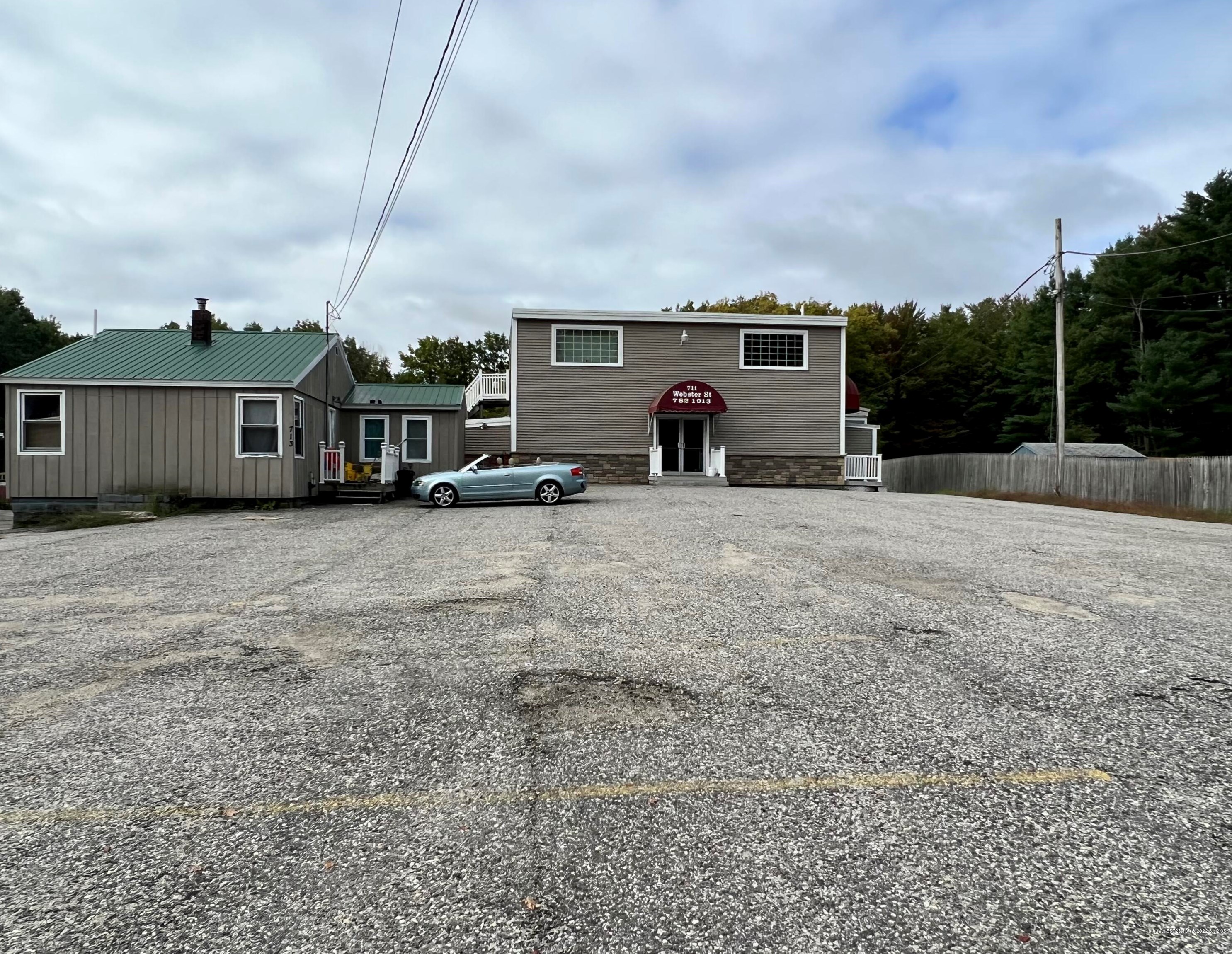 711 Webster St, Lewiston, ME 04240