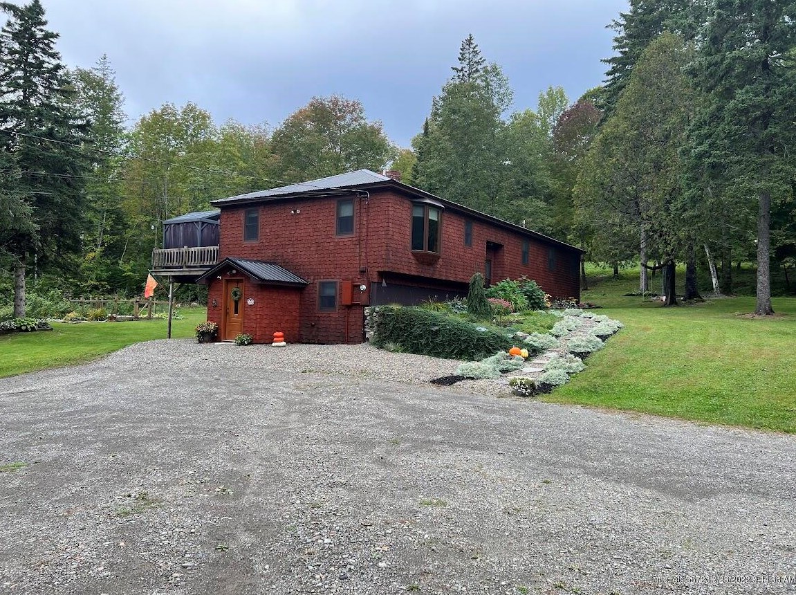 186 Drews Mills Rd, Houlton, ME 04730-4502