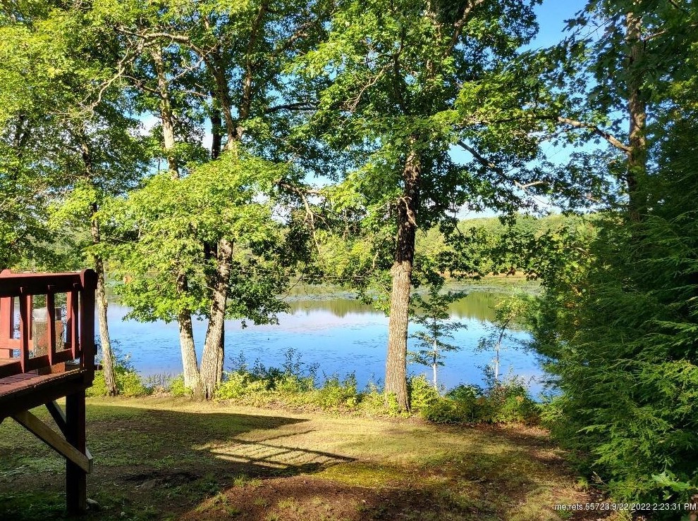57 Dexter Pond Rd, Winthrop, ME 04364