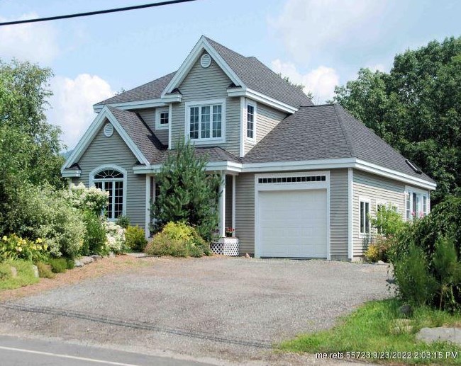 125 Washington St, Camden, ME 04843