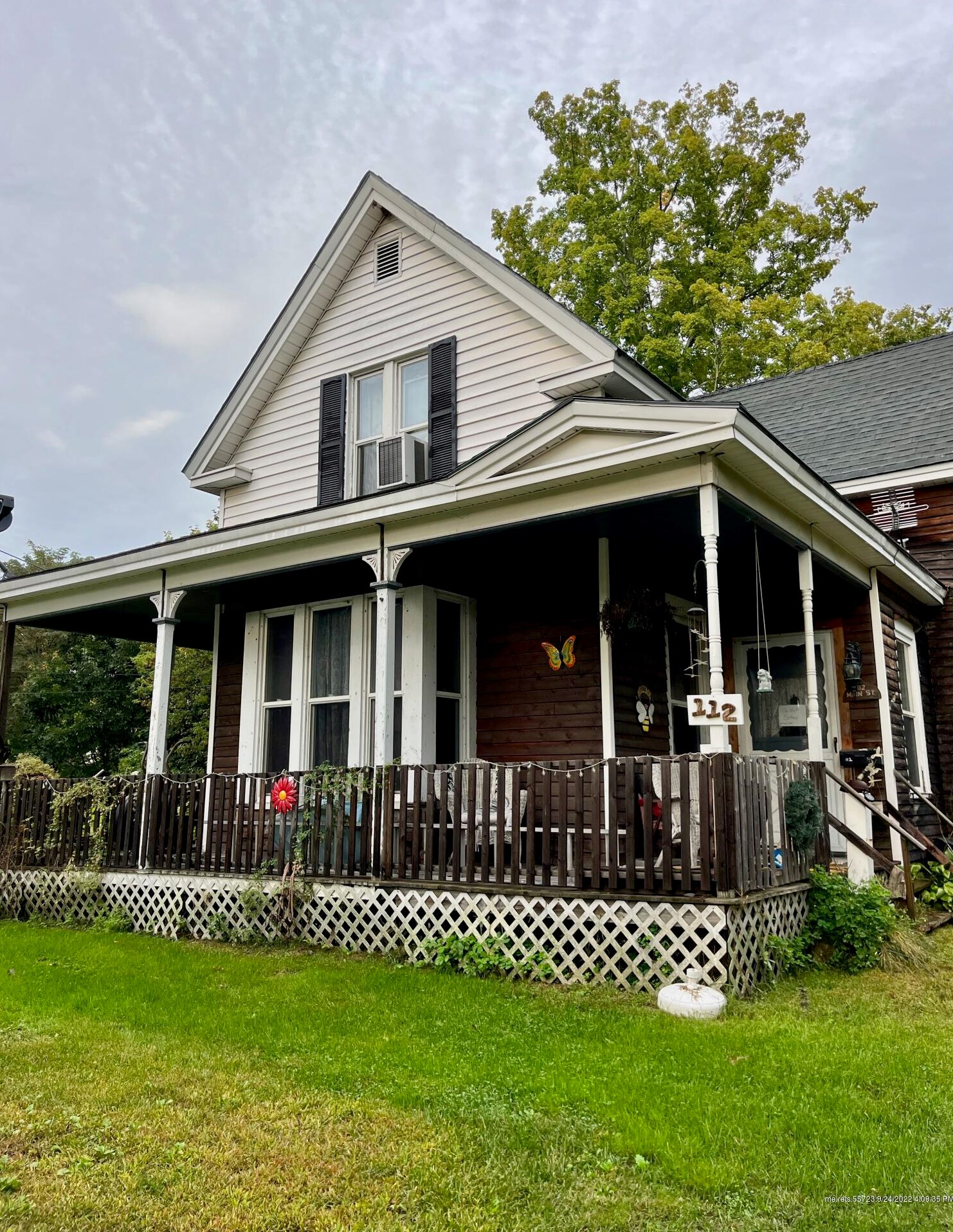 112 Main St, Skowhegan, ME 04976 exterior