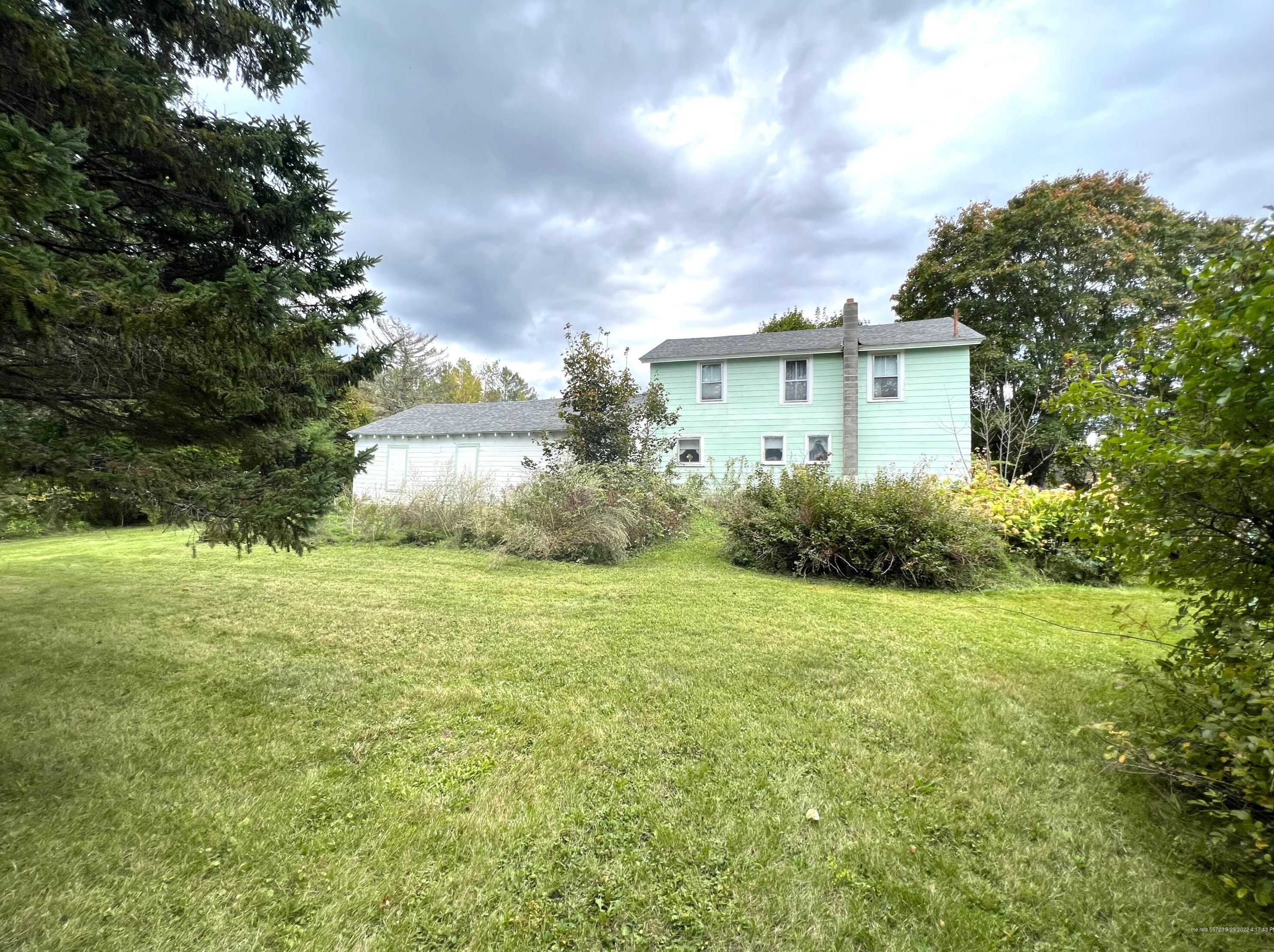 236 Kennebec Rd, Newburgh, ME 04444 exterior