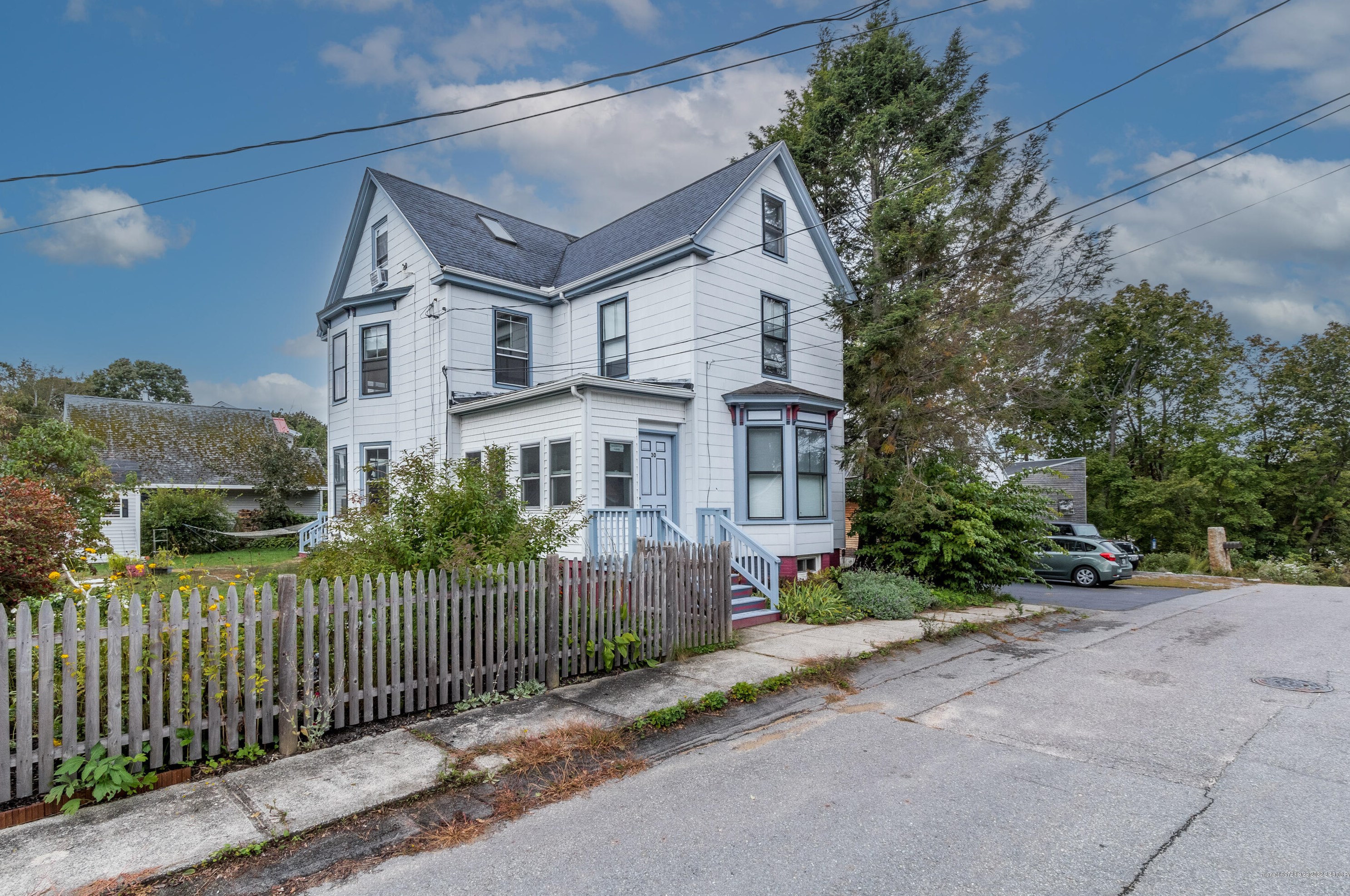 30 Day St, Portland ME  04106-3040 exterior