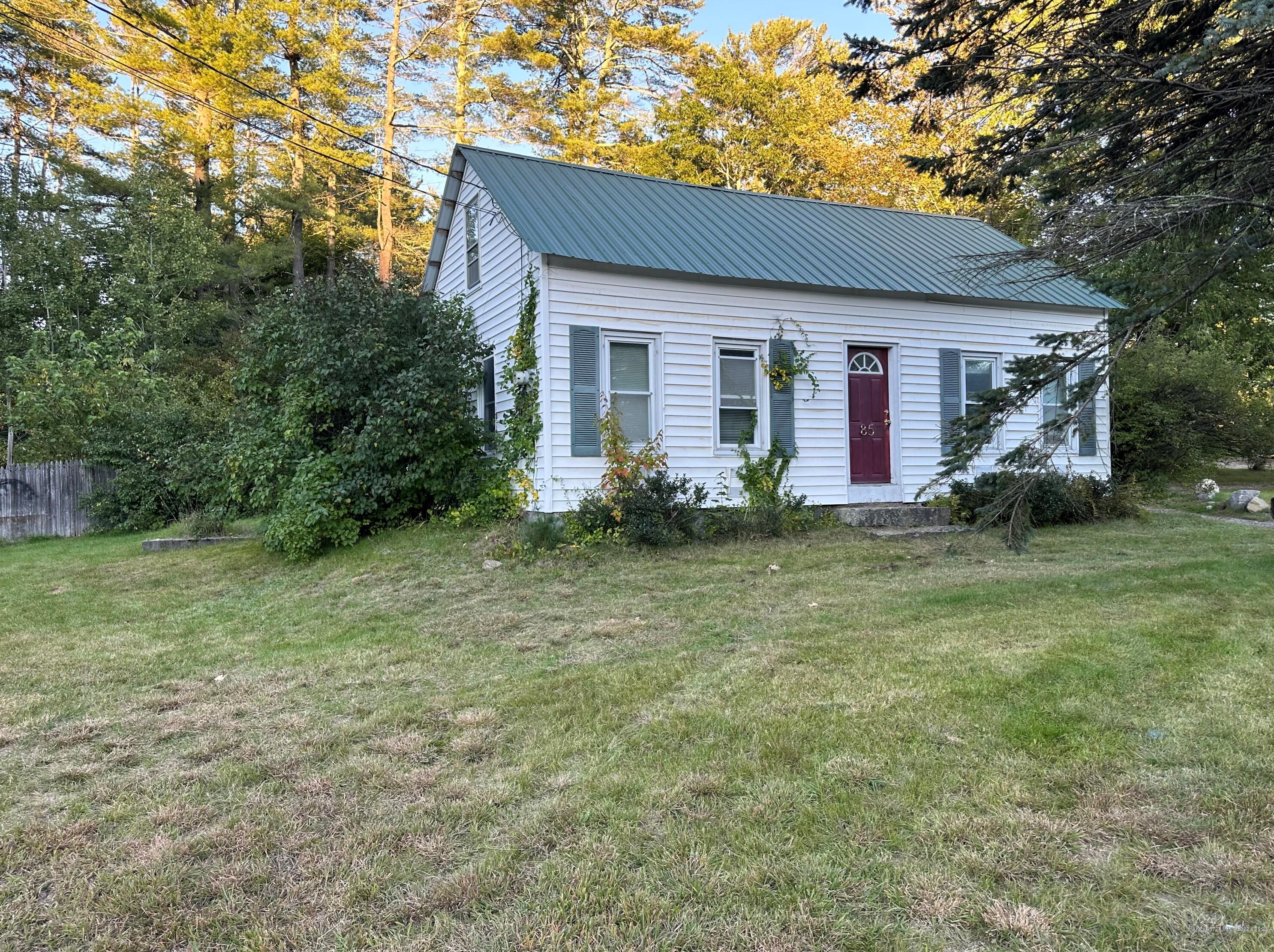 85 Roosevelt Trail, Naples, ME 04055