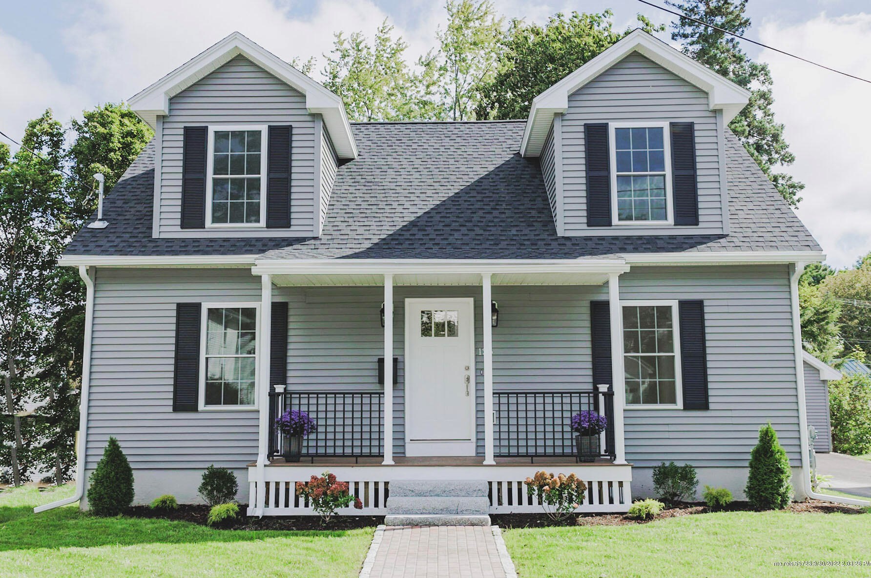 125 Grant St, Bangor, ME 04401