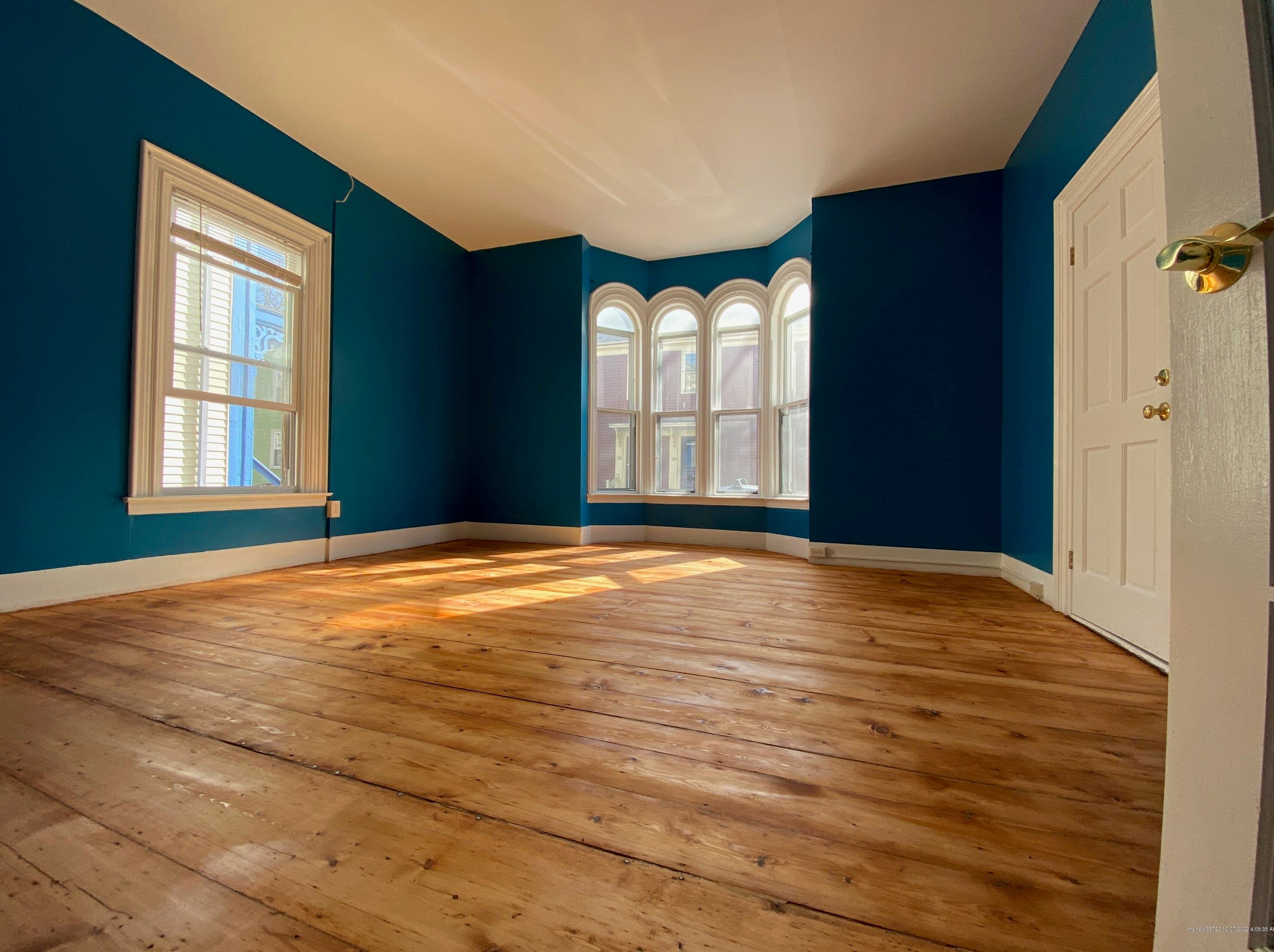 27 May St, Portland ME 04102 exterior