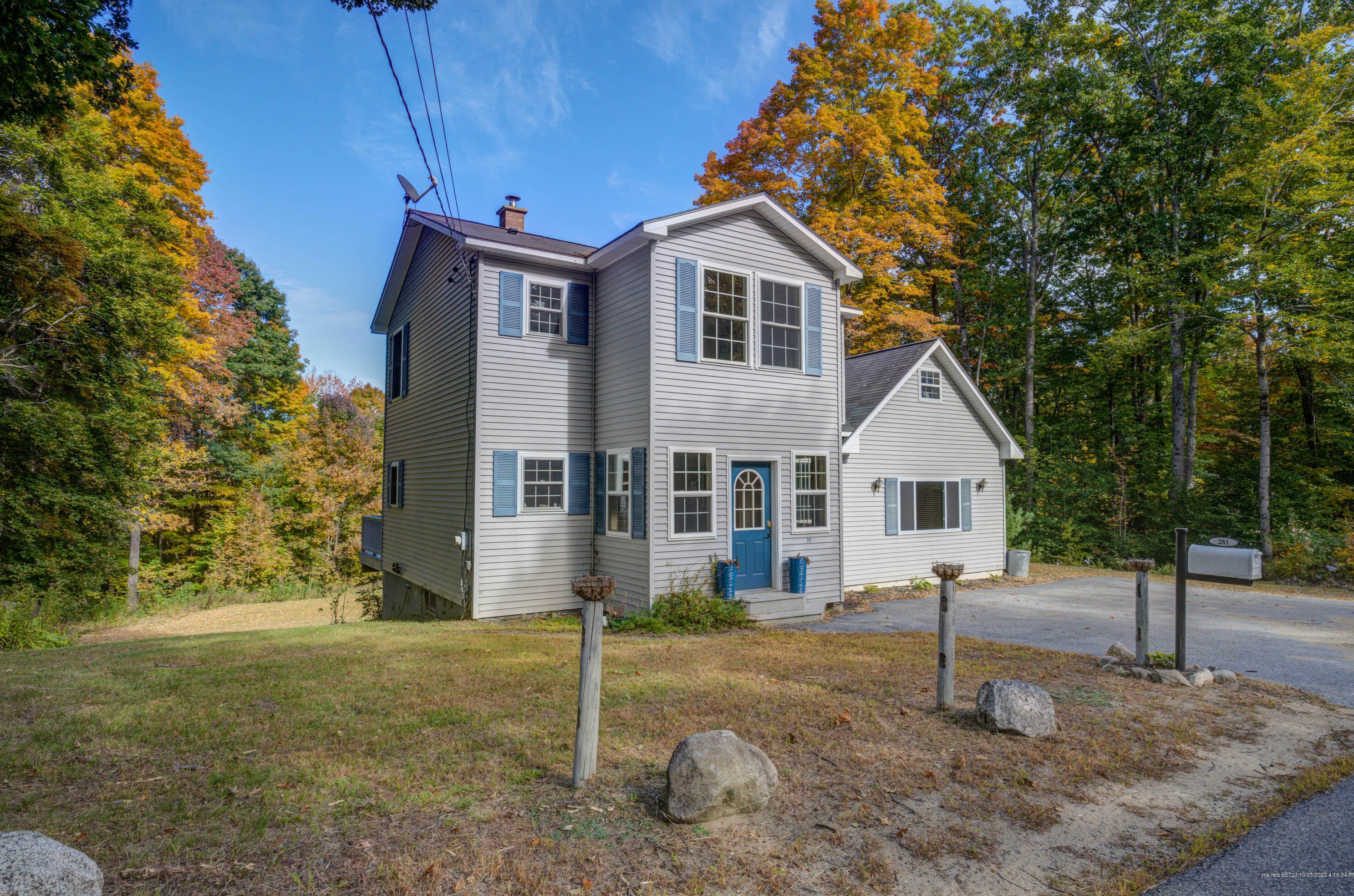 281 Country Club Rd, Norway, ME 04268