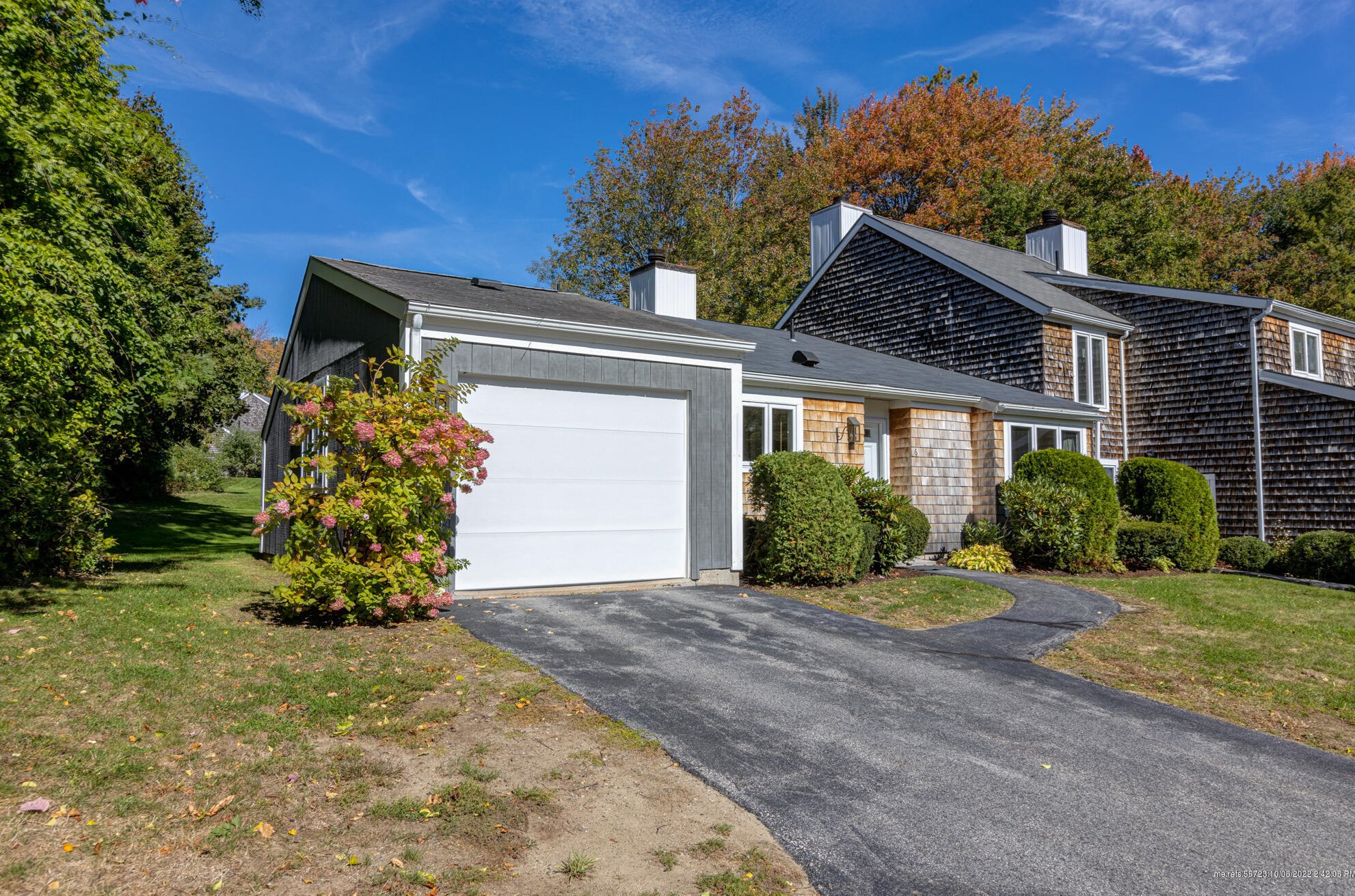 6 Cammock Rd, Scarborough, ME 04074 exterior