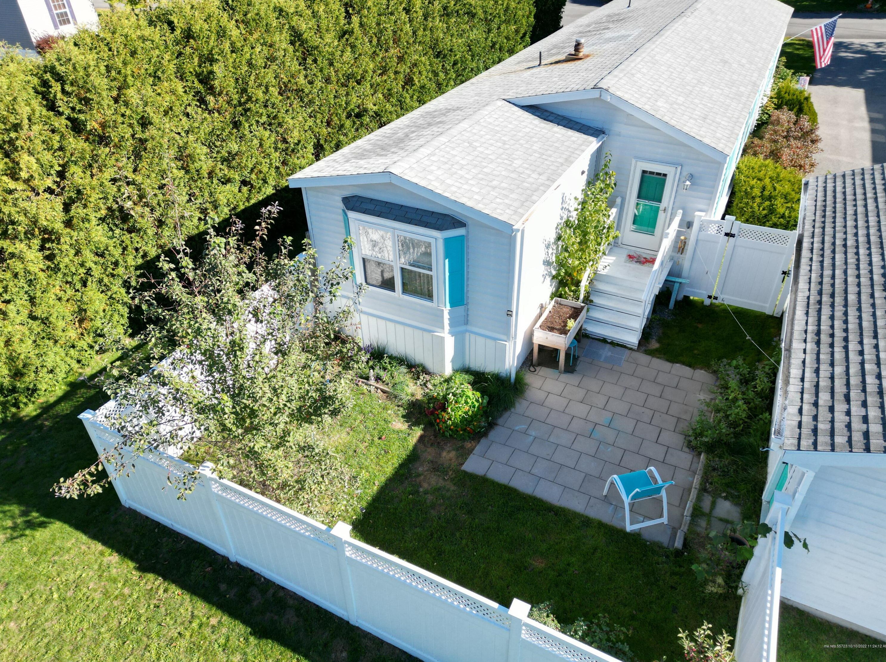 1 L St, Bangor, ME 04401-2580