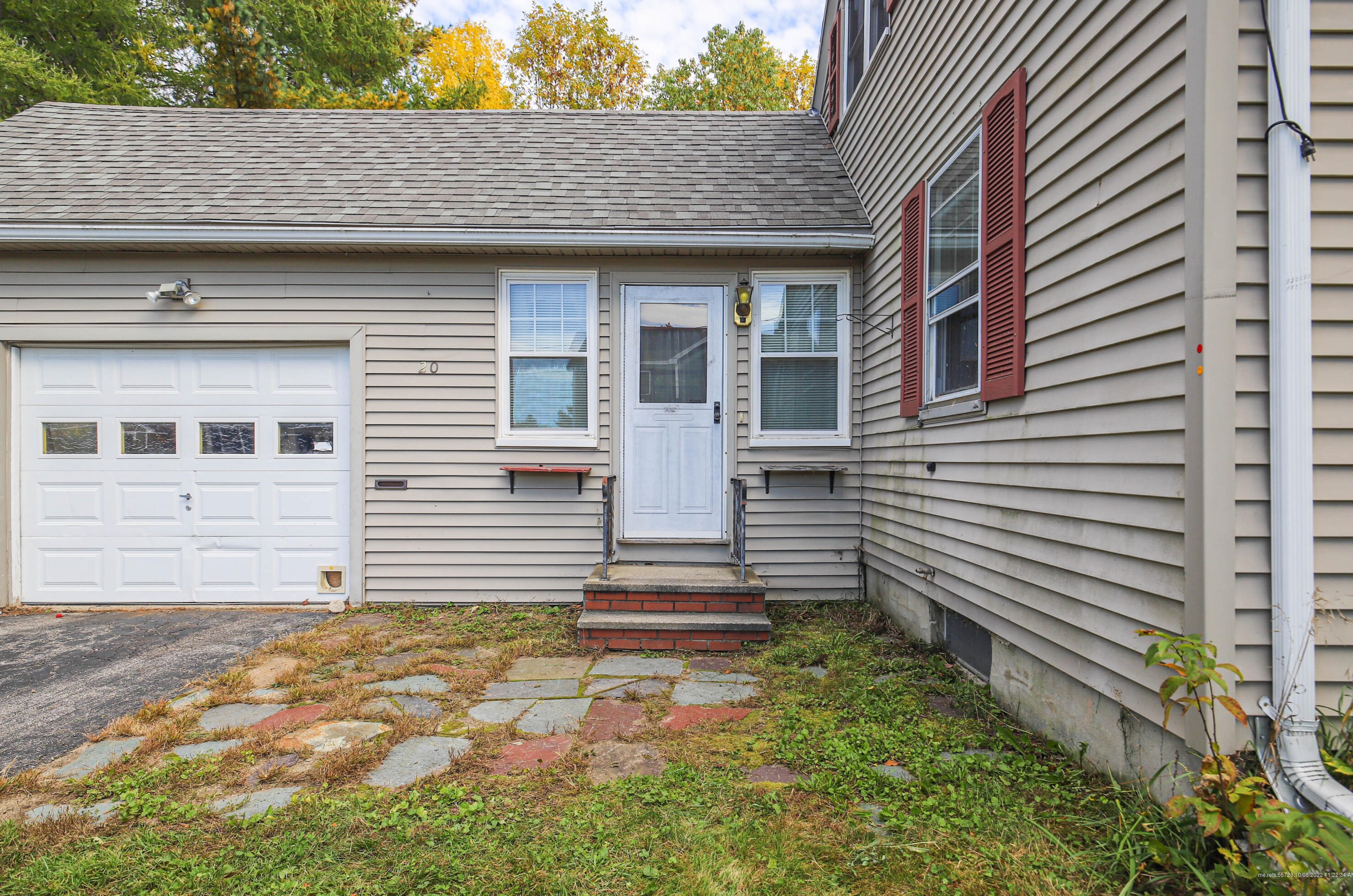 20 Jefferson St, Westbrook, ME 04092-2108