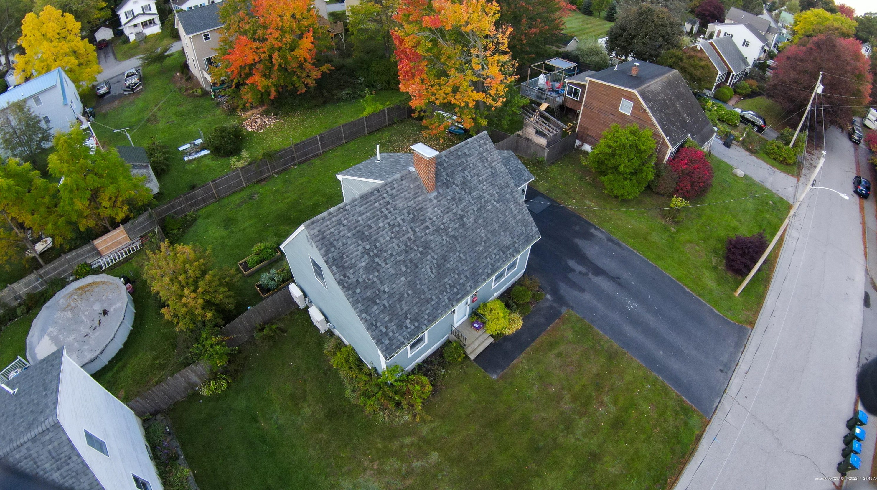 86 Thompson St, Portland ME  04106-3021 exterior