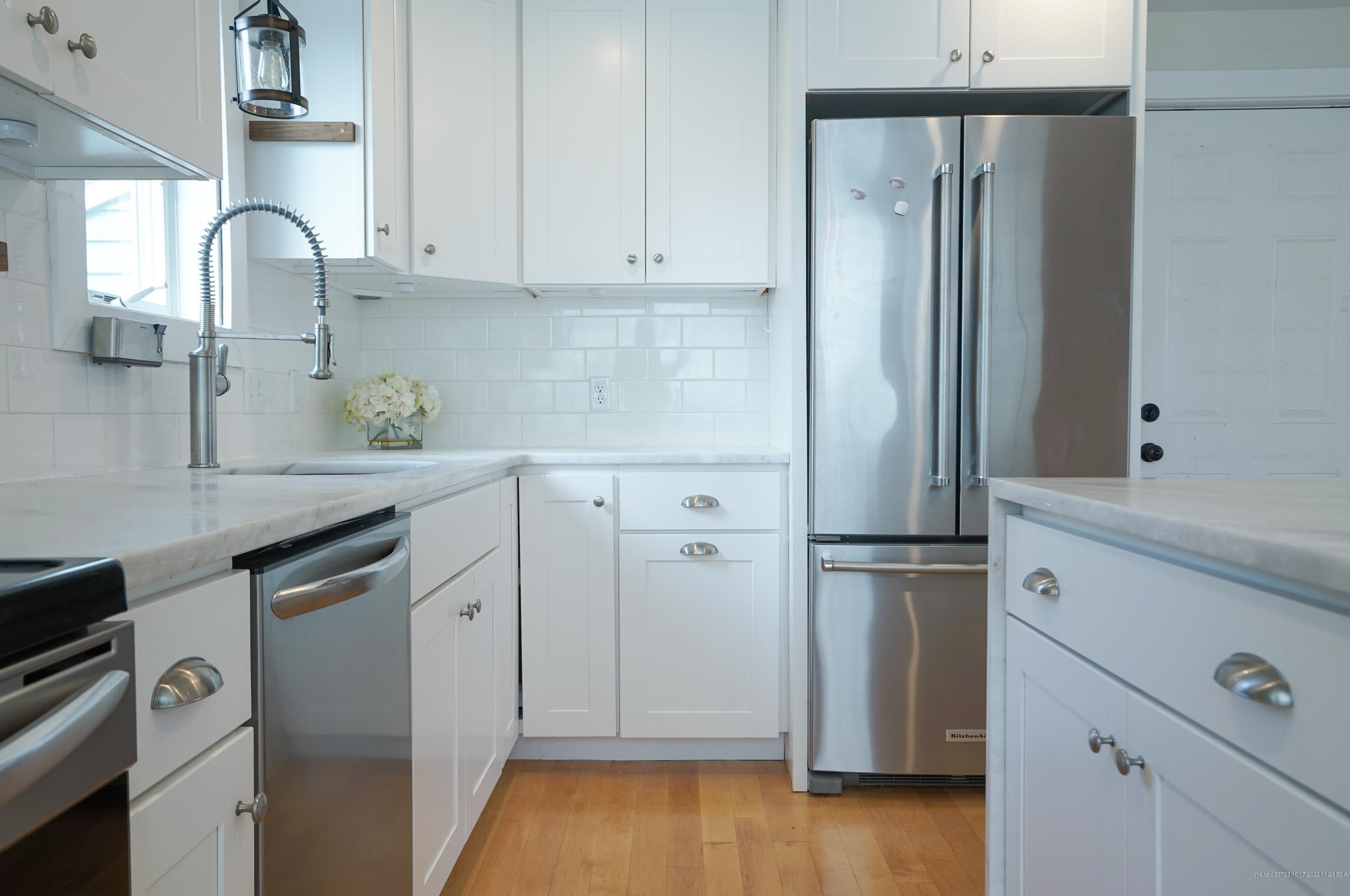 86 Thompson St, Portland ME  04106-3021 exterior