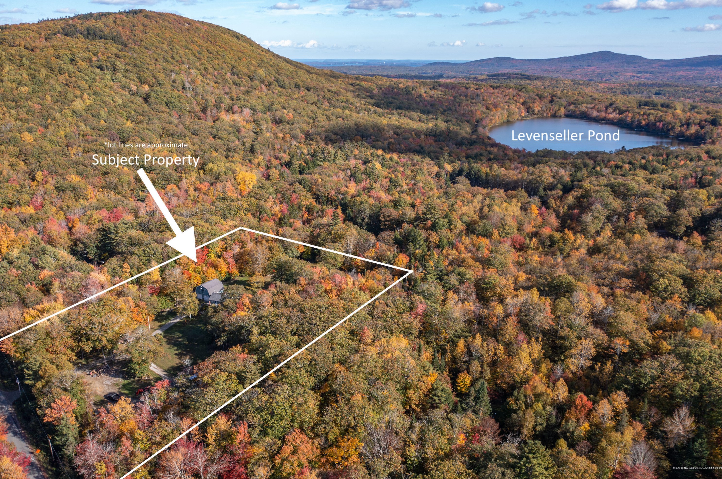 709 Muzzy Ridge Rd, Searsmont, ME 04973