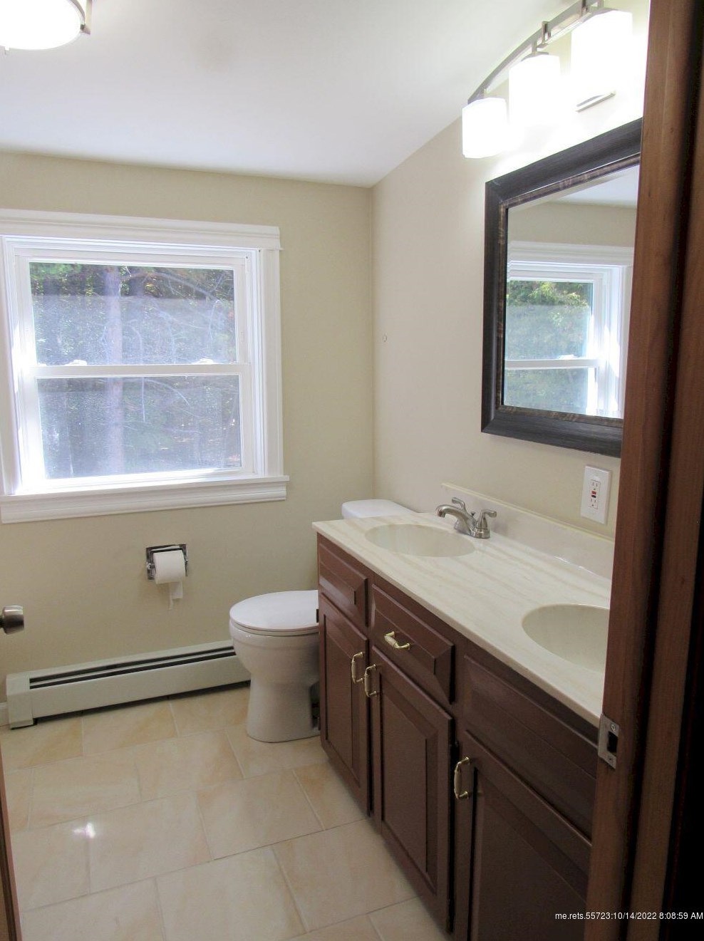 36 Spruce St, Madison ME  04950-1432 exterior