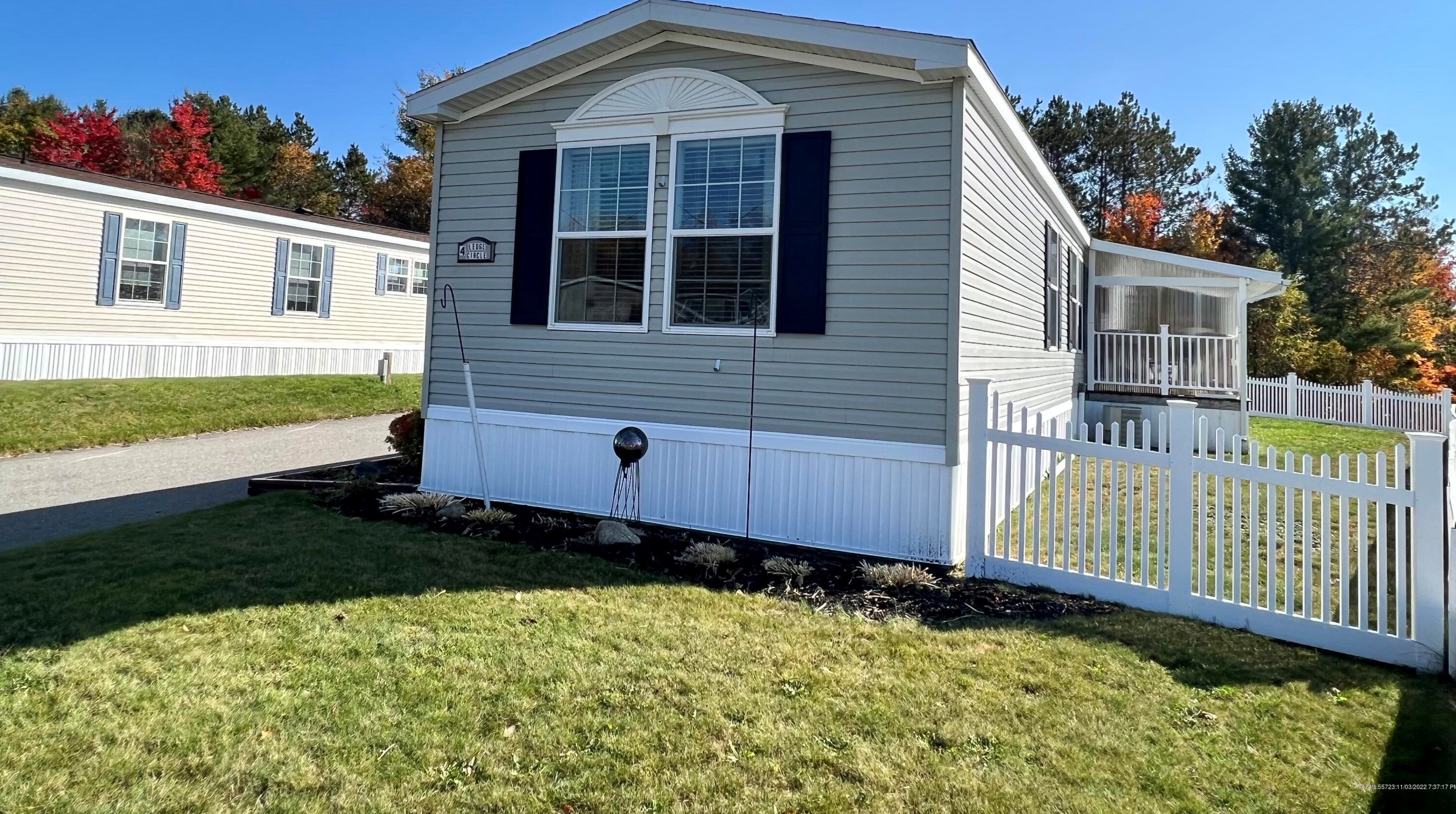 4 Ledge Cir, Bangor ME  04401-2597 exterior