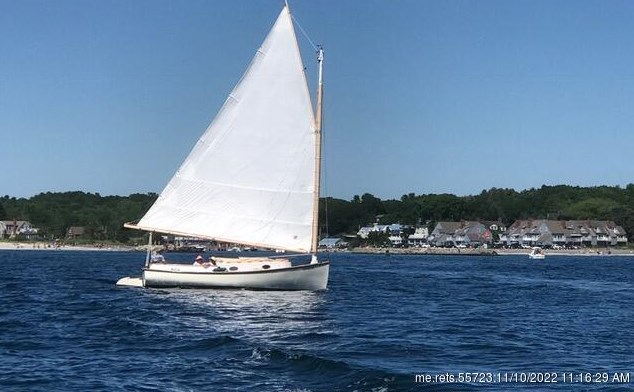 19 Windsor Commons Dr, Kennebunk ME  04043-6952 exterior