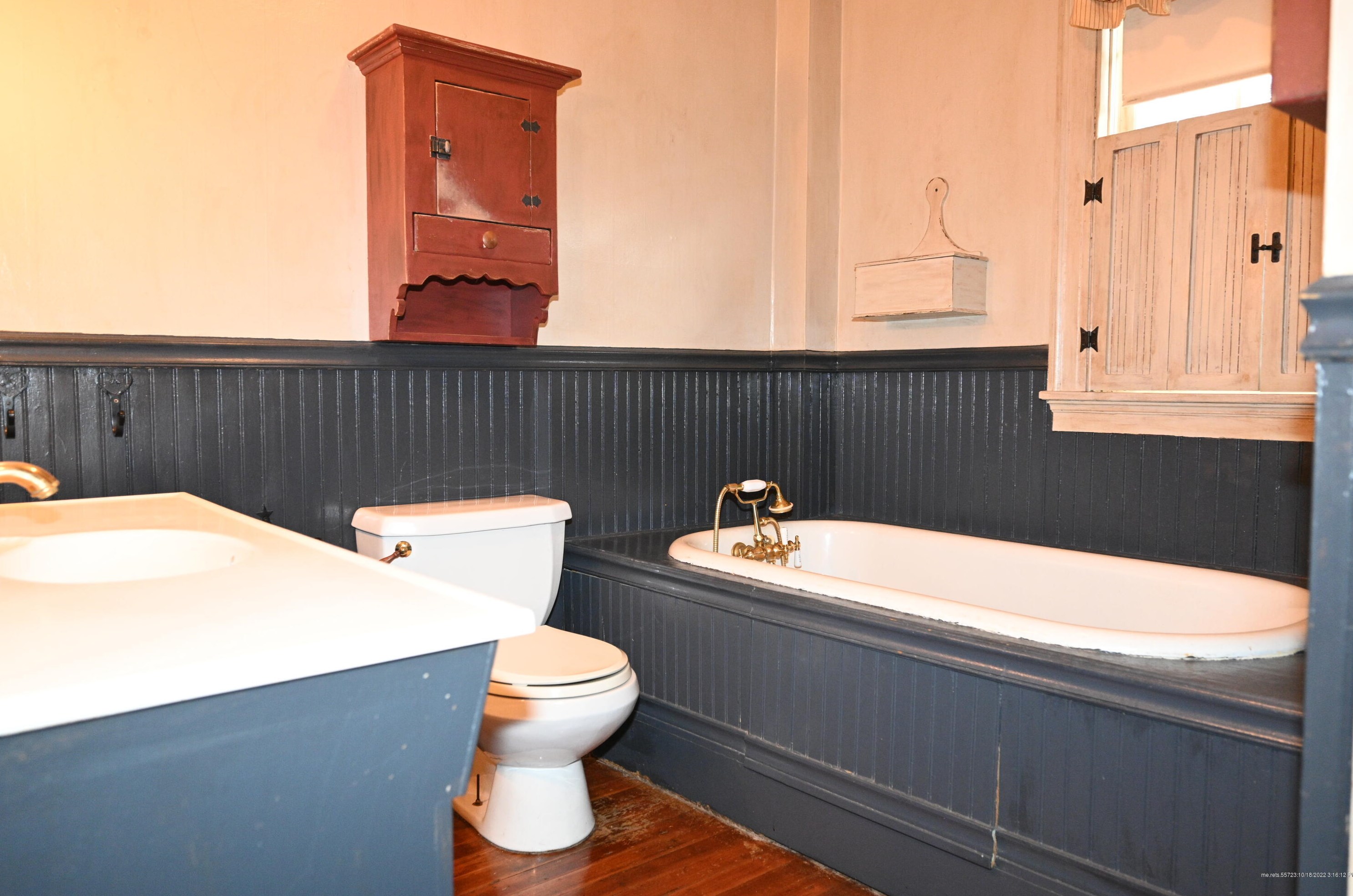 389 Lincoln St, Portland ME 04106-3527 exterior