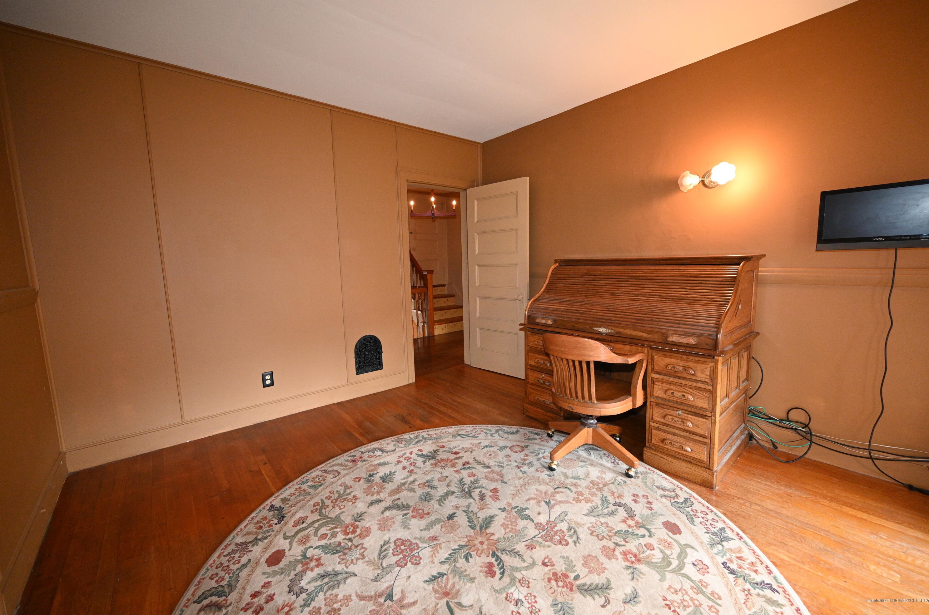 389 Lincoln St, Portland ME 04106-3527 exterior