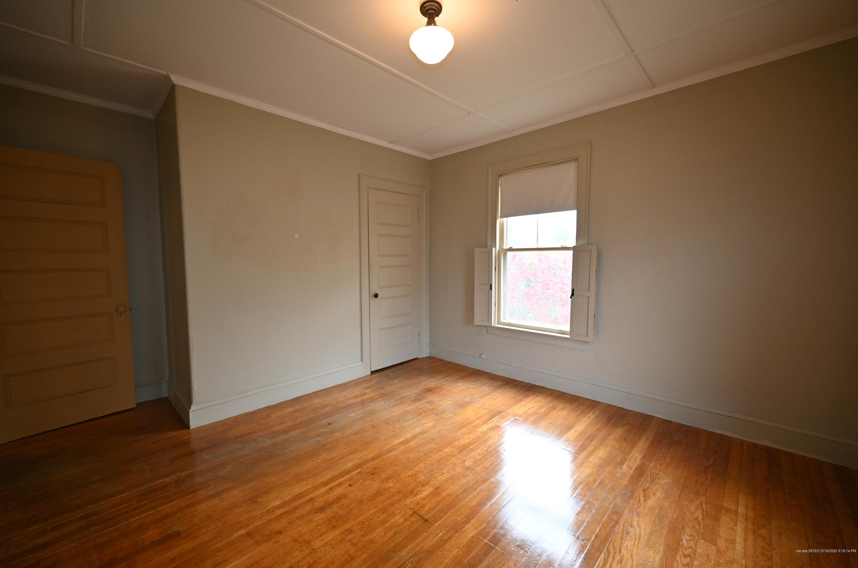 389 Lincoln St, Portland ME 04106-3527 exterior