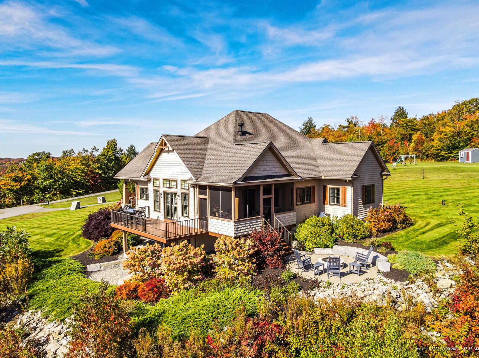 78 Overlook Dr, Hallowell, ME 04347