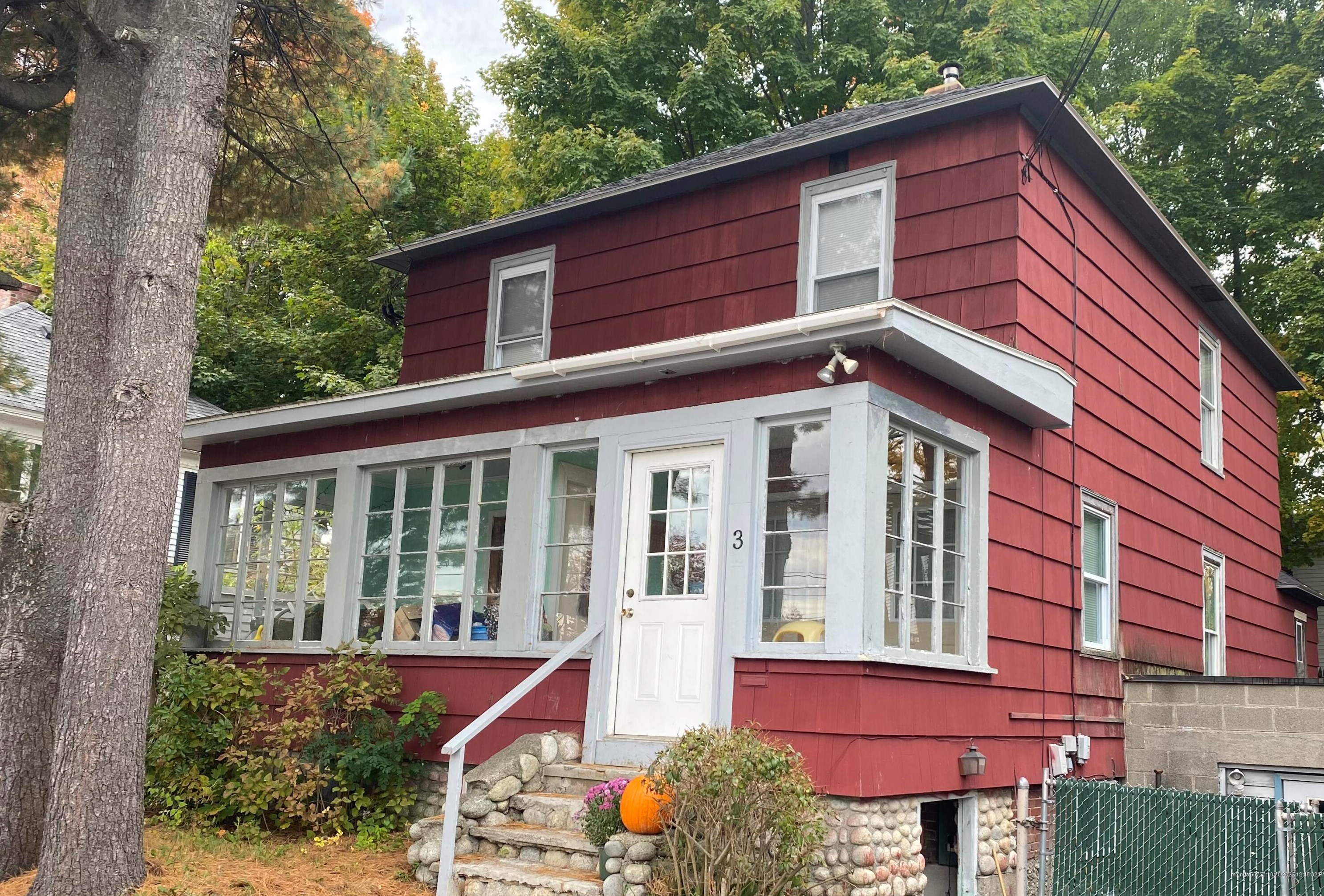 3 Higgins St, Augusta, ME 04330