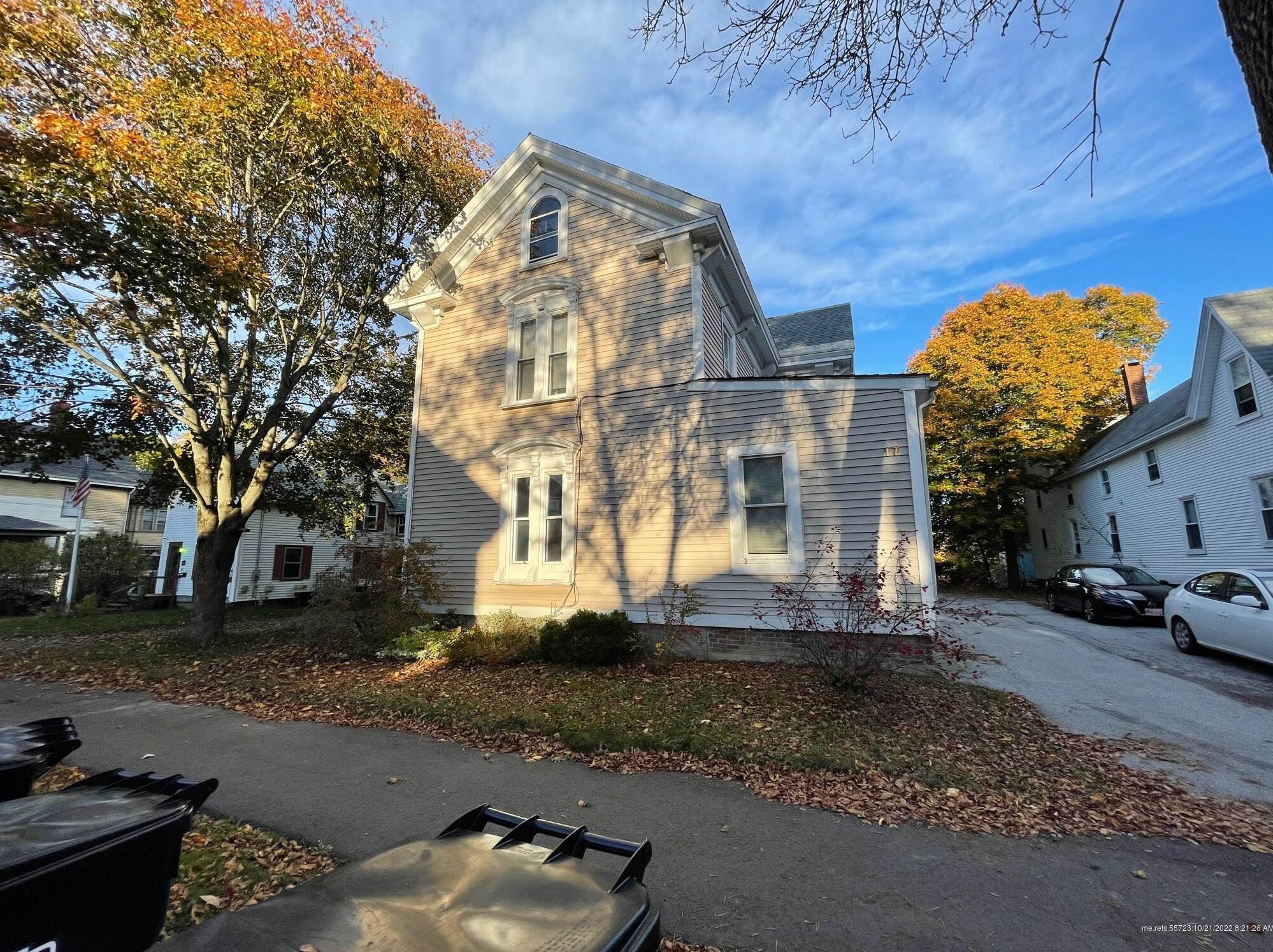 17 Elm St, Bangor, ME 04401-5378