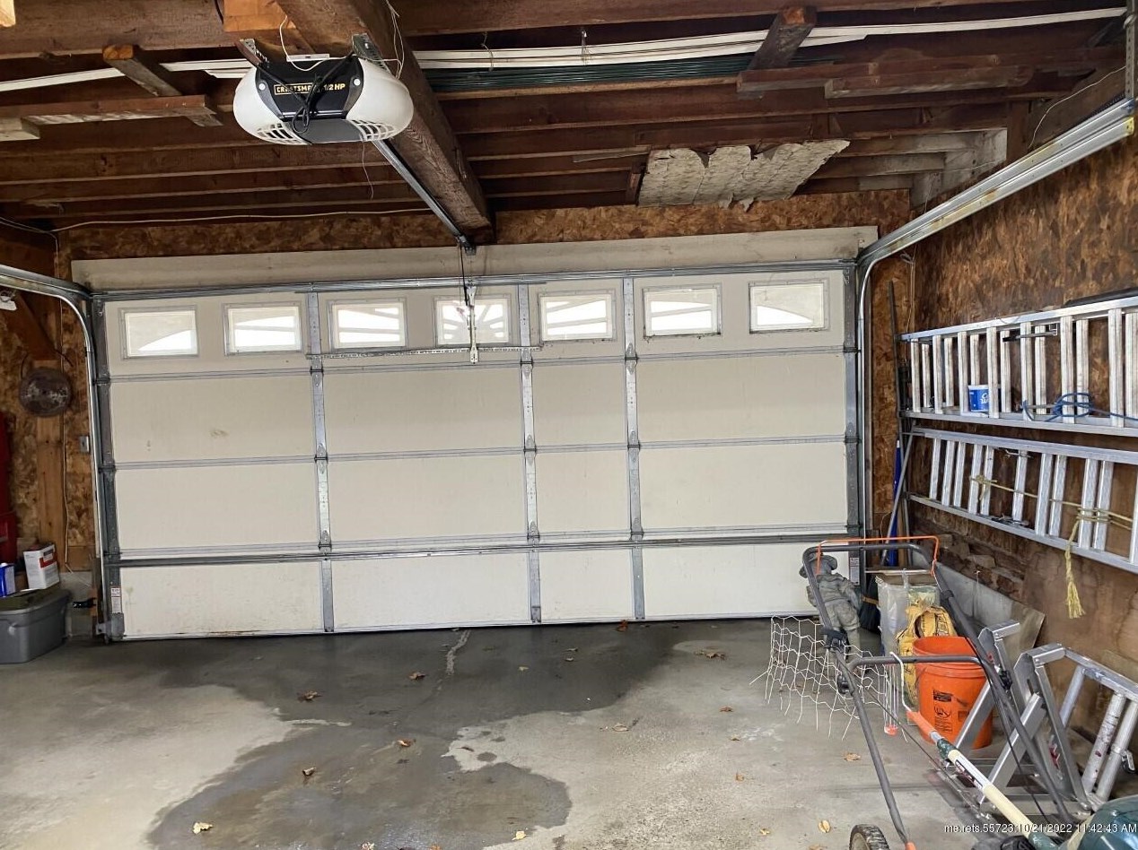 19 Pleasant St, Ripley ME 04930-1432 exterior