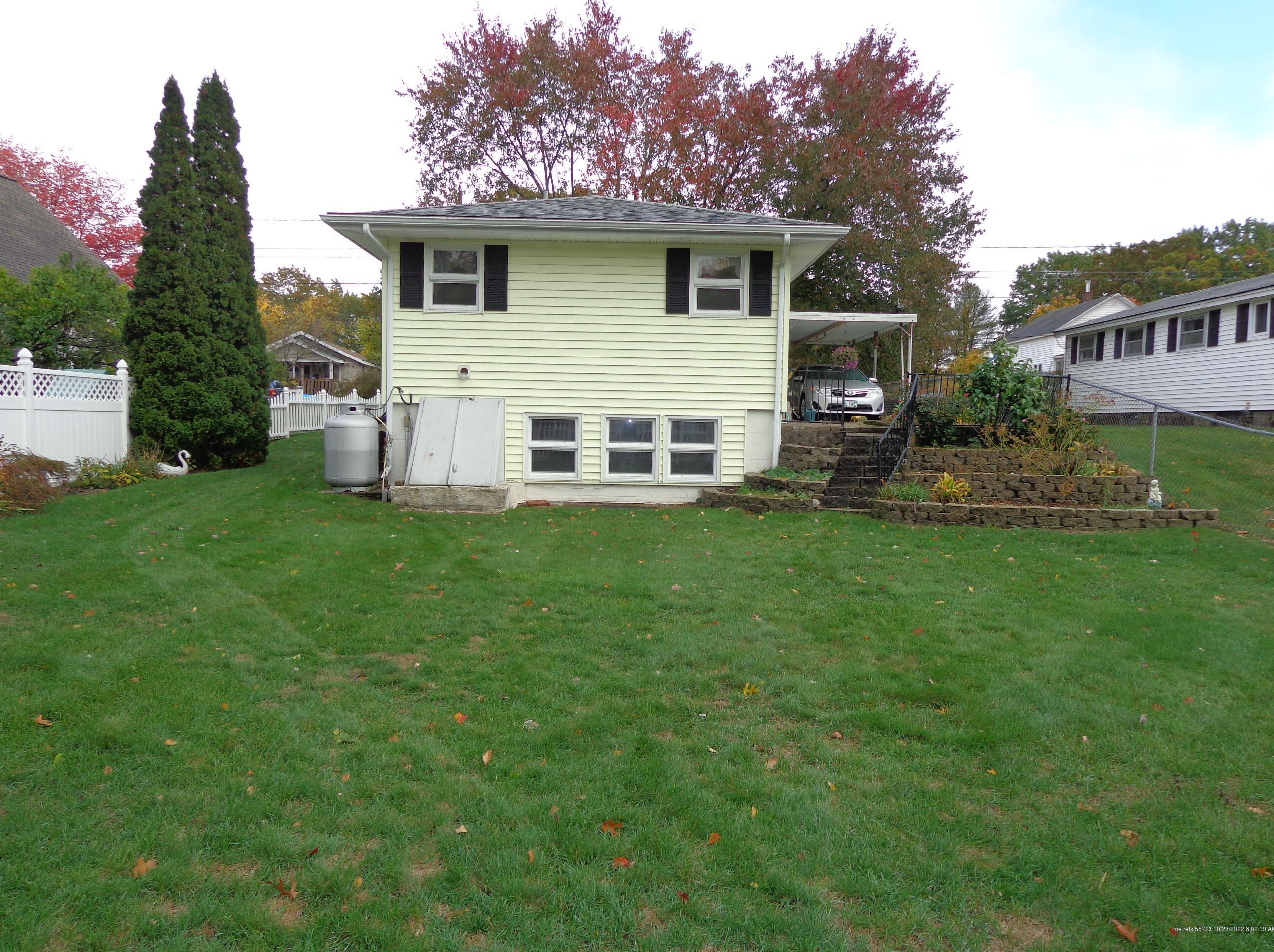 14 Boothby Ave, Sanford, ME 04073-2201
