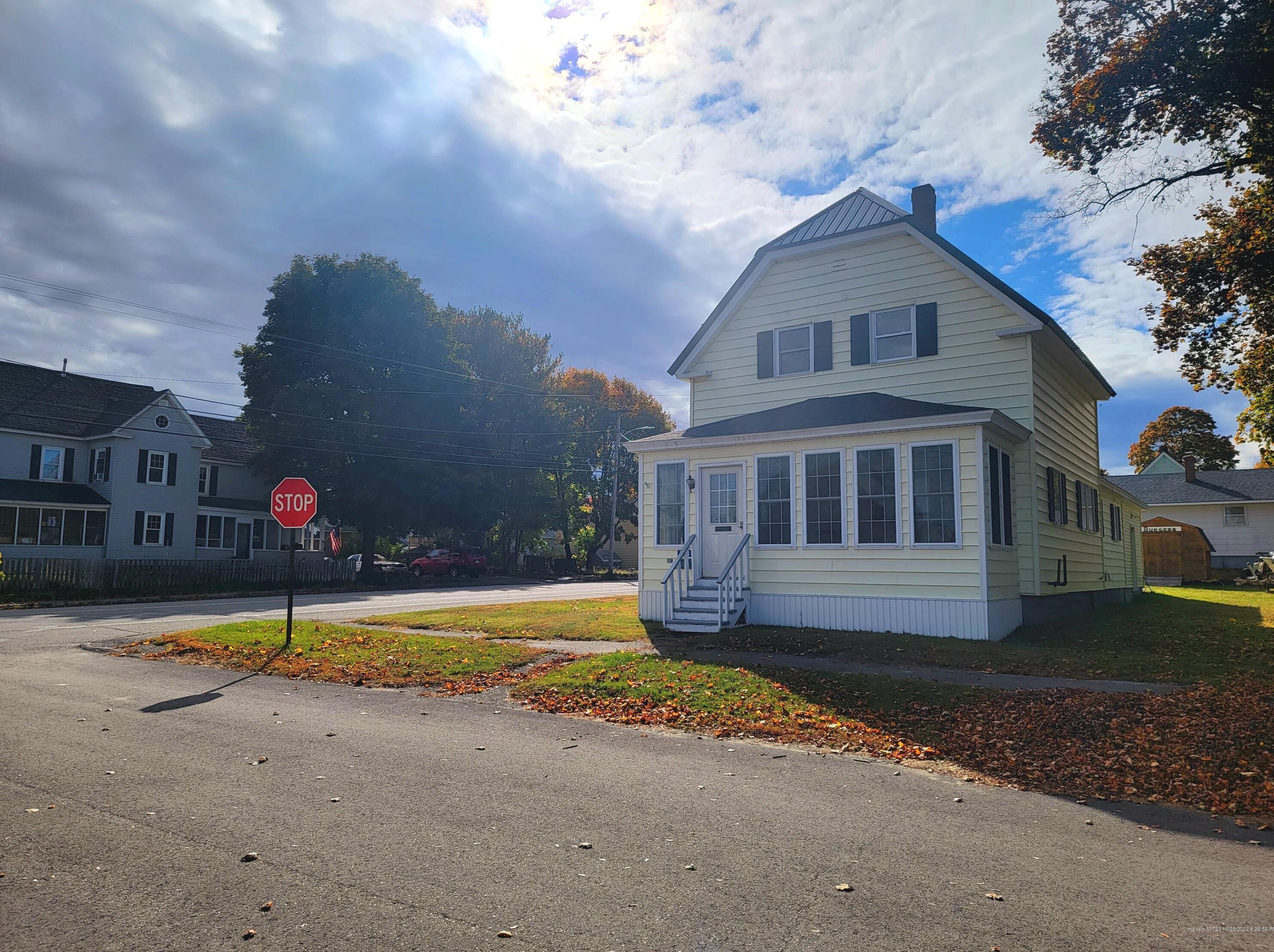 114 Lincoln St, Millinocket, ME 04462