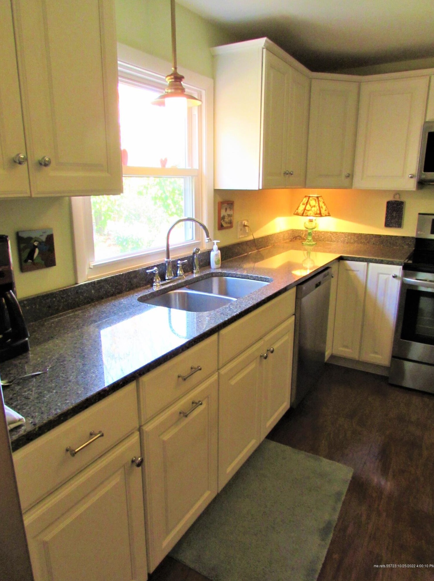 99 Dartmouth St, Bangor ME 04401-4125 exterior