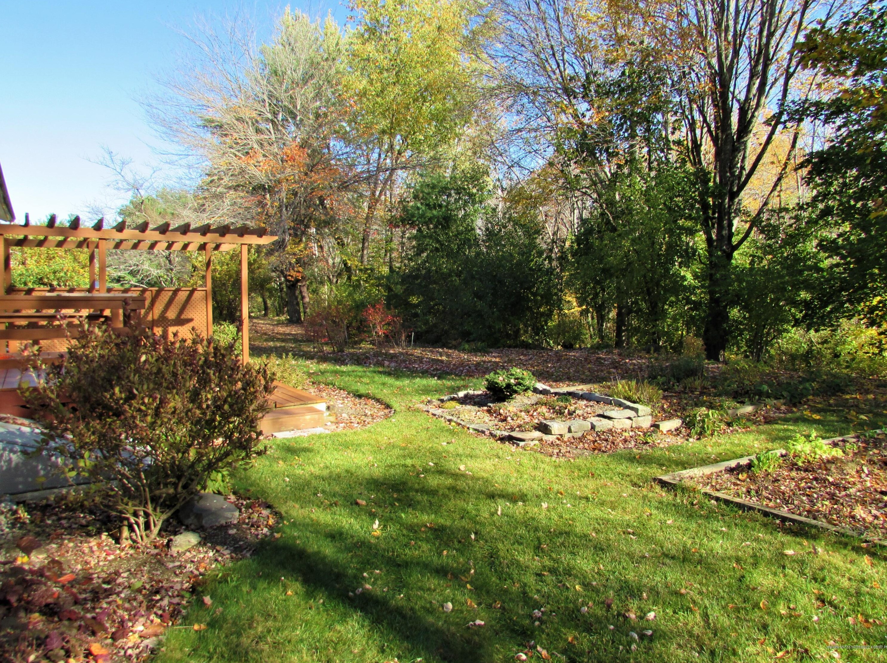 99 Dartmouth St, Bangor ME  04401-4125 exterior