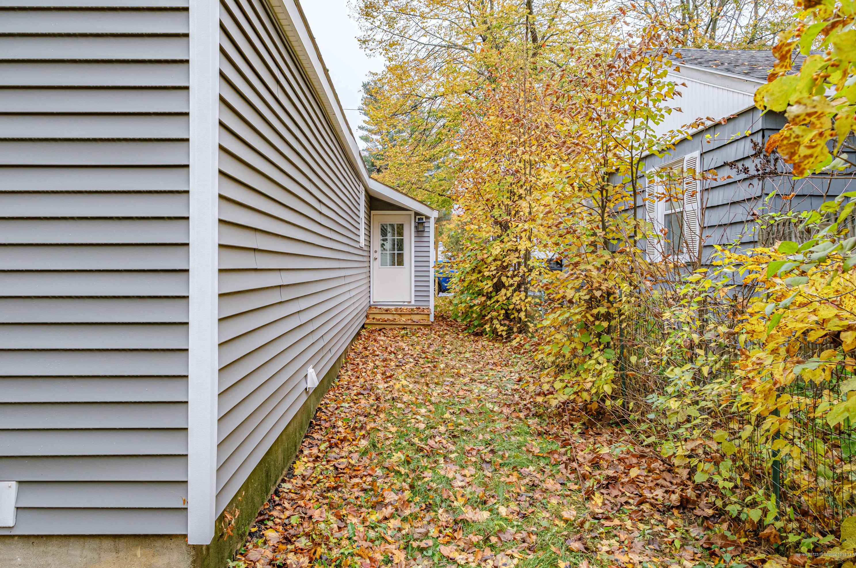 11 Libby St, Portland ME  04103-1924 exterior
