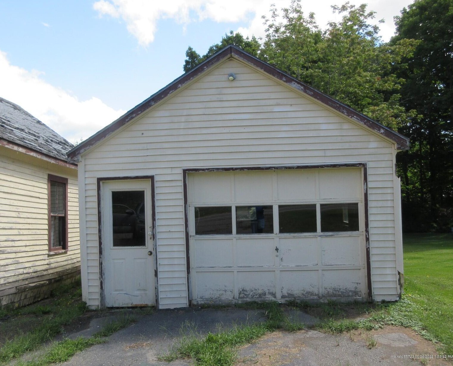 98 Main St, Ripley, ME 04930