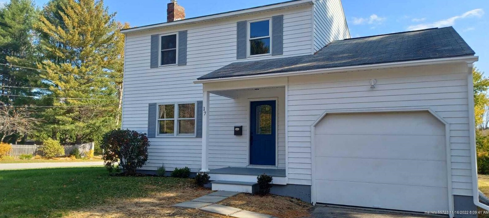 17 Lloyd Rd, Waterville, ME 04901