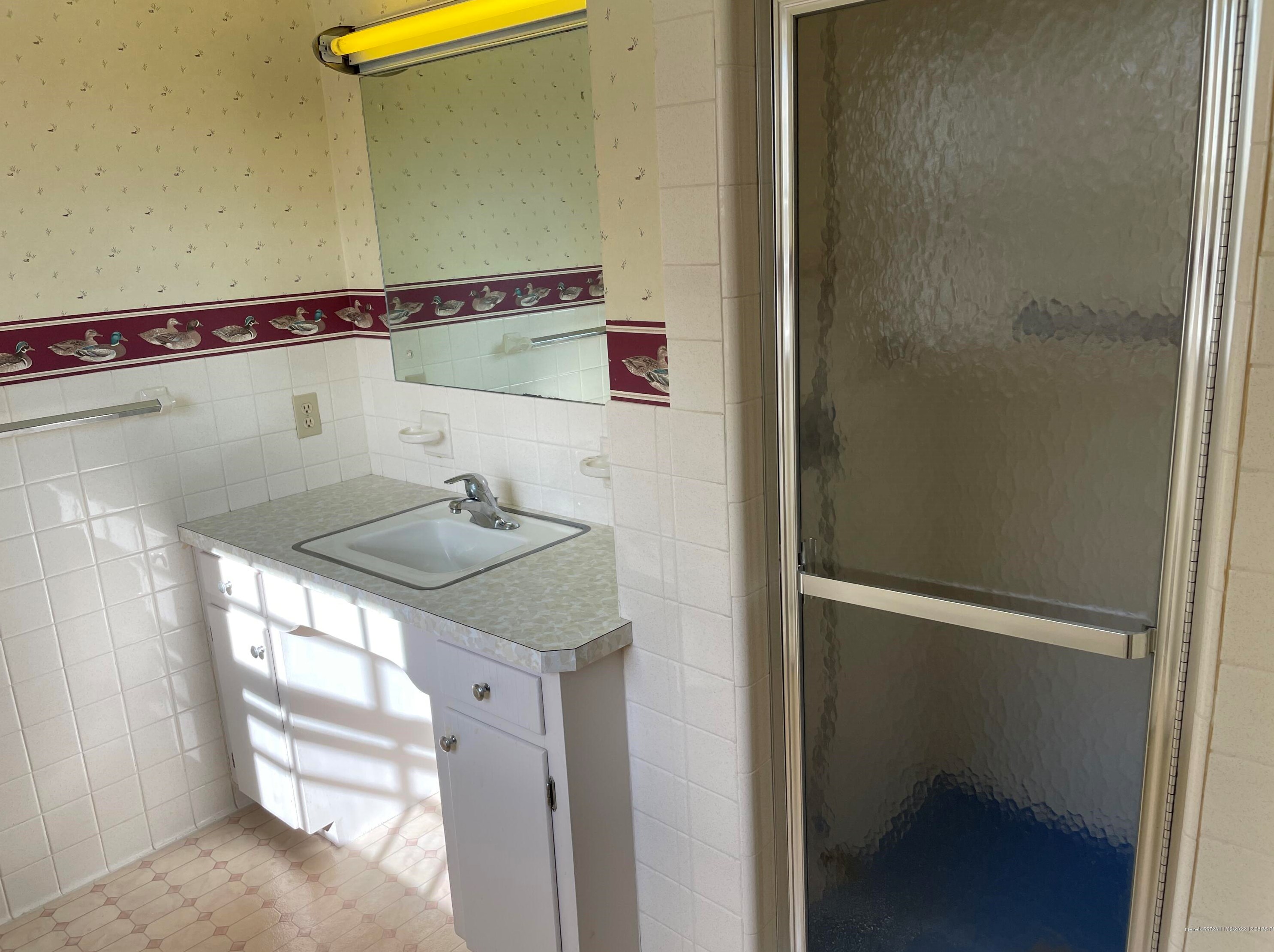 1 Ledge Rd, Portland ME  04110-1106 exterior