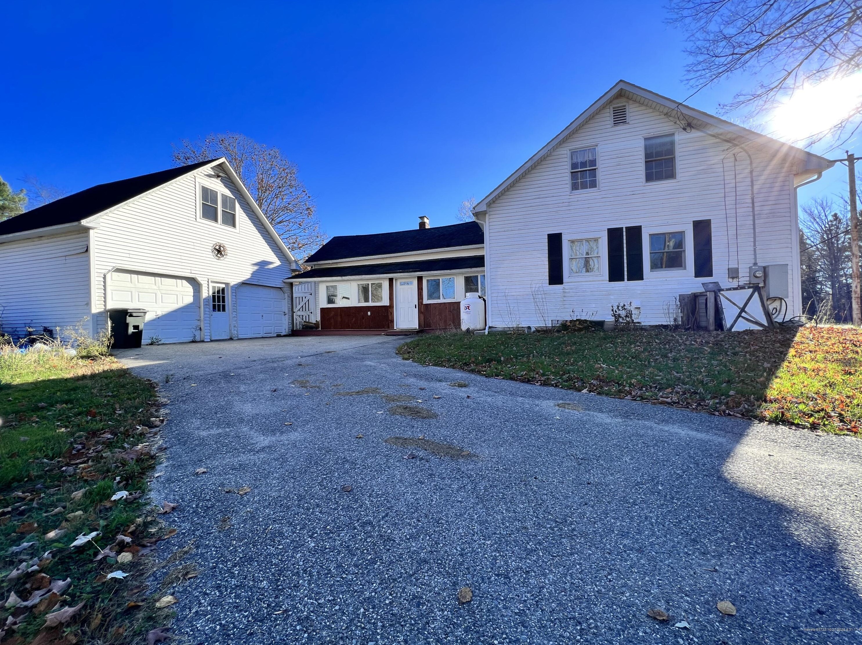 158 Jarvis Gore Dr, Clifton, ME 04428-3407