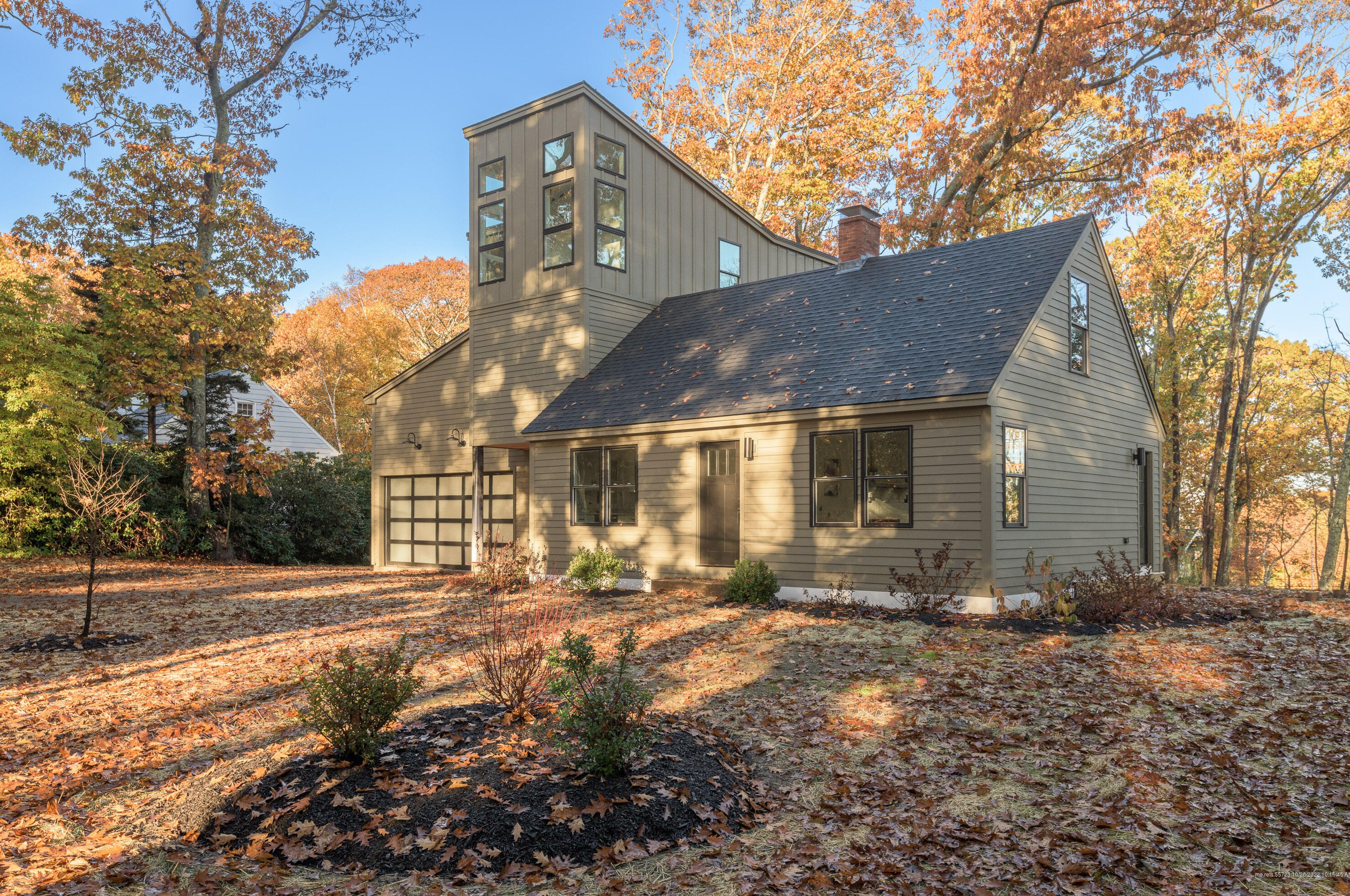 7 Avon Rd, Portland, ME 04107