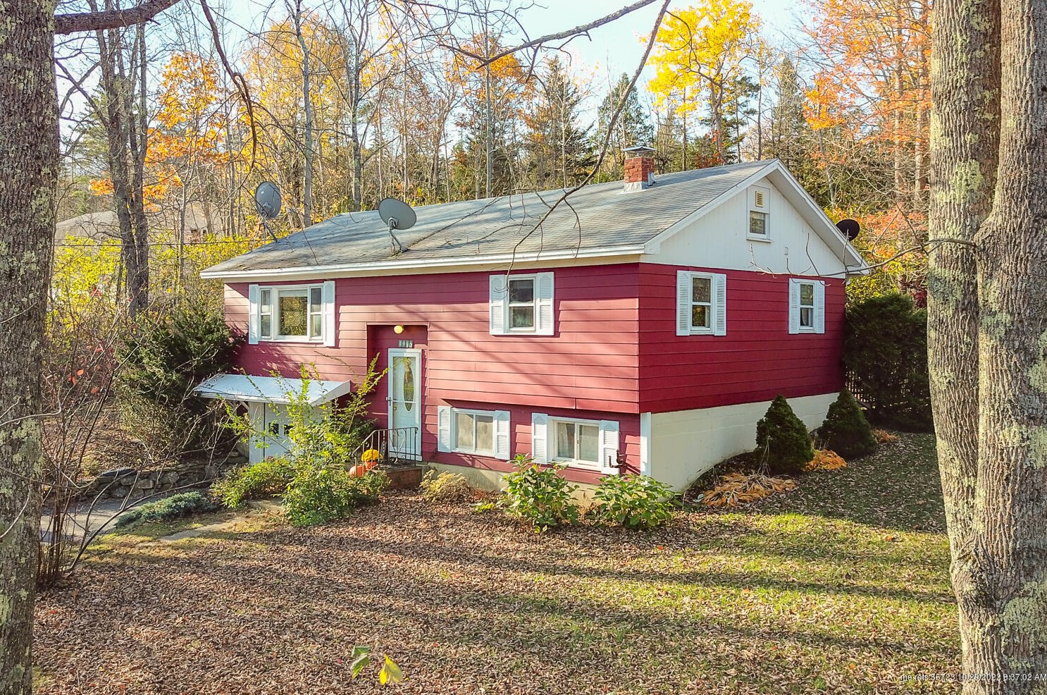 1085 Atlantic Hwy, Northport, ME 04849