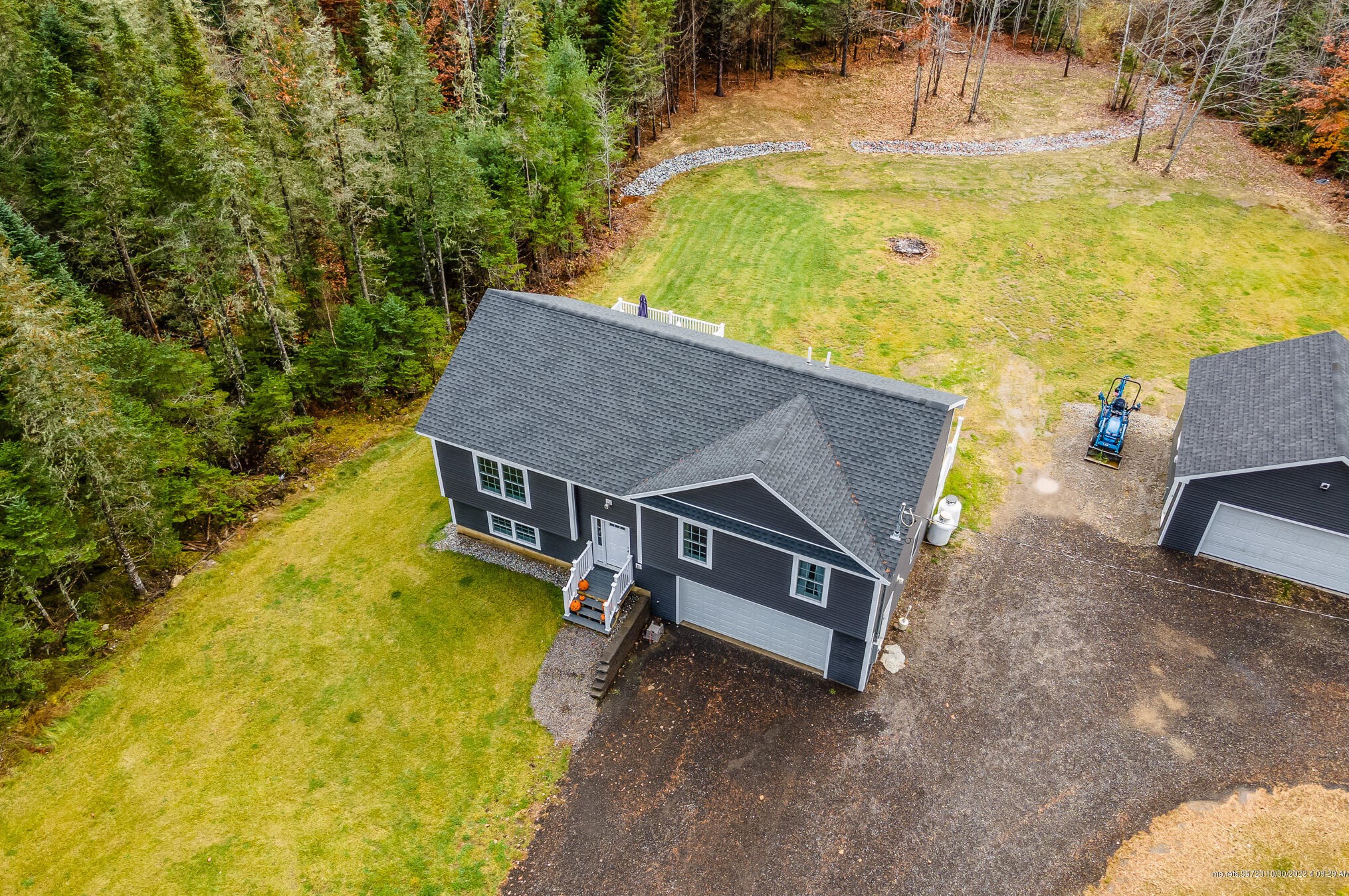 41 Piper Wood Rd, Newburgh, ME 04444-3226
