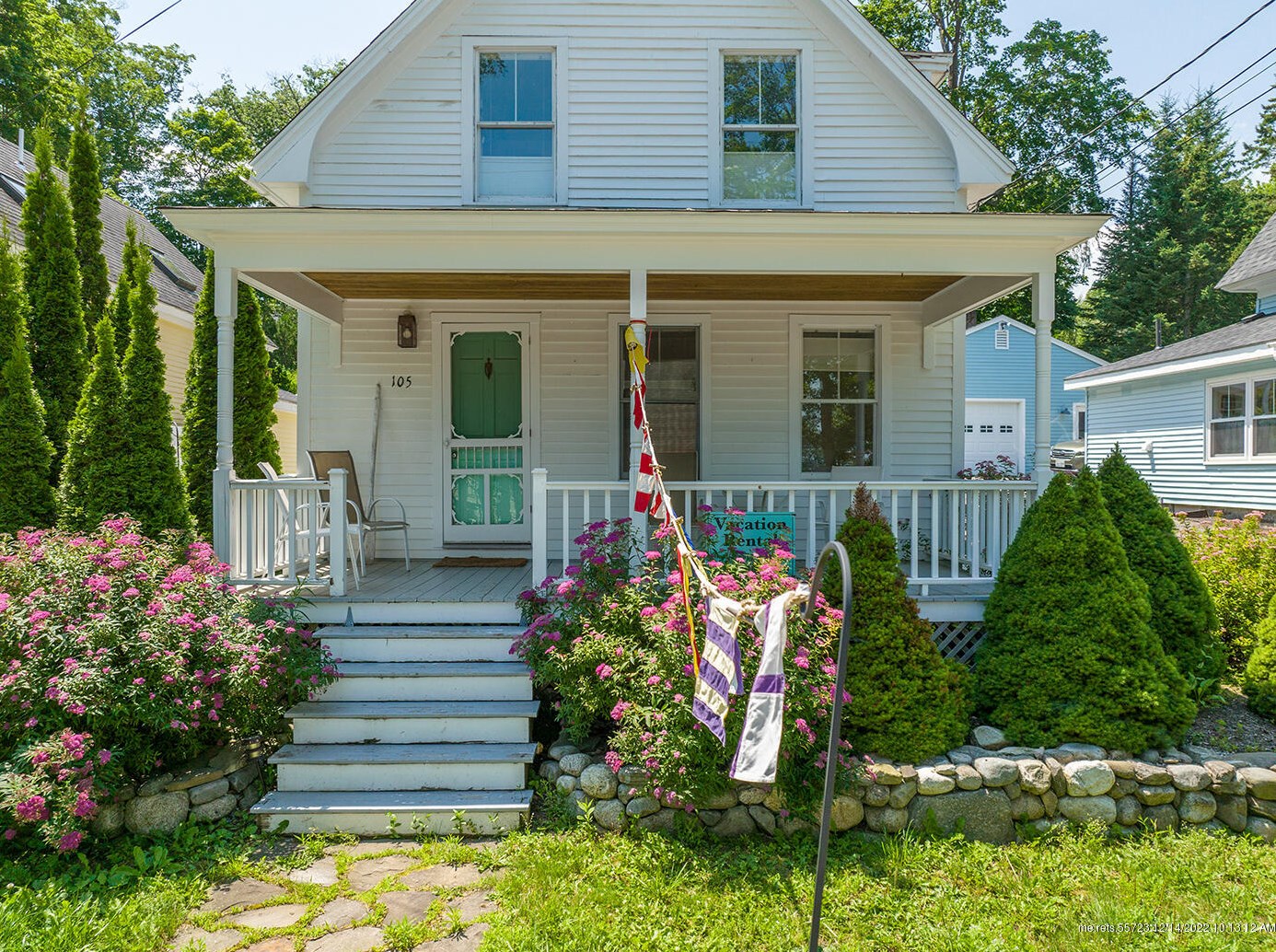 105 Bay View St, Camden, ME 04843